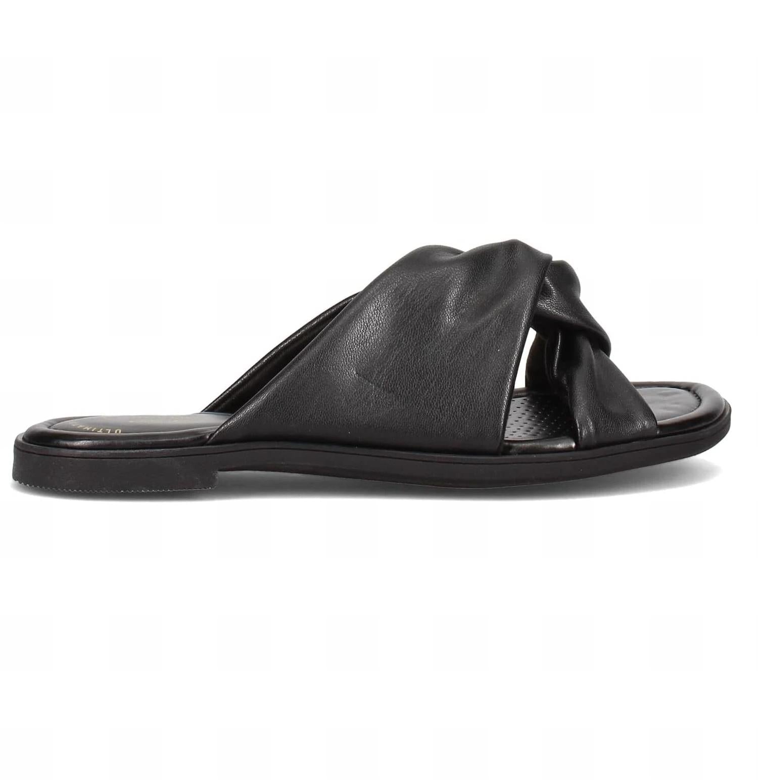 Women's Reyna Twist Flat Sandal In Black Synthetic