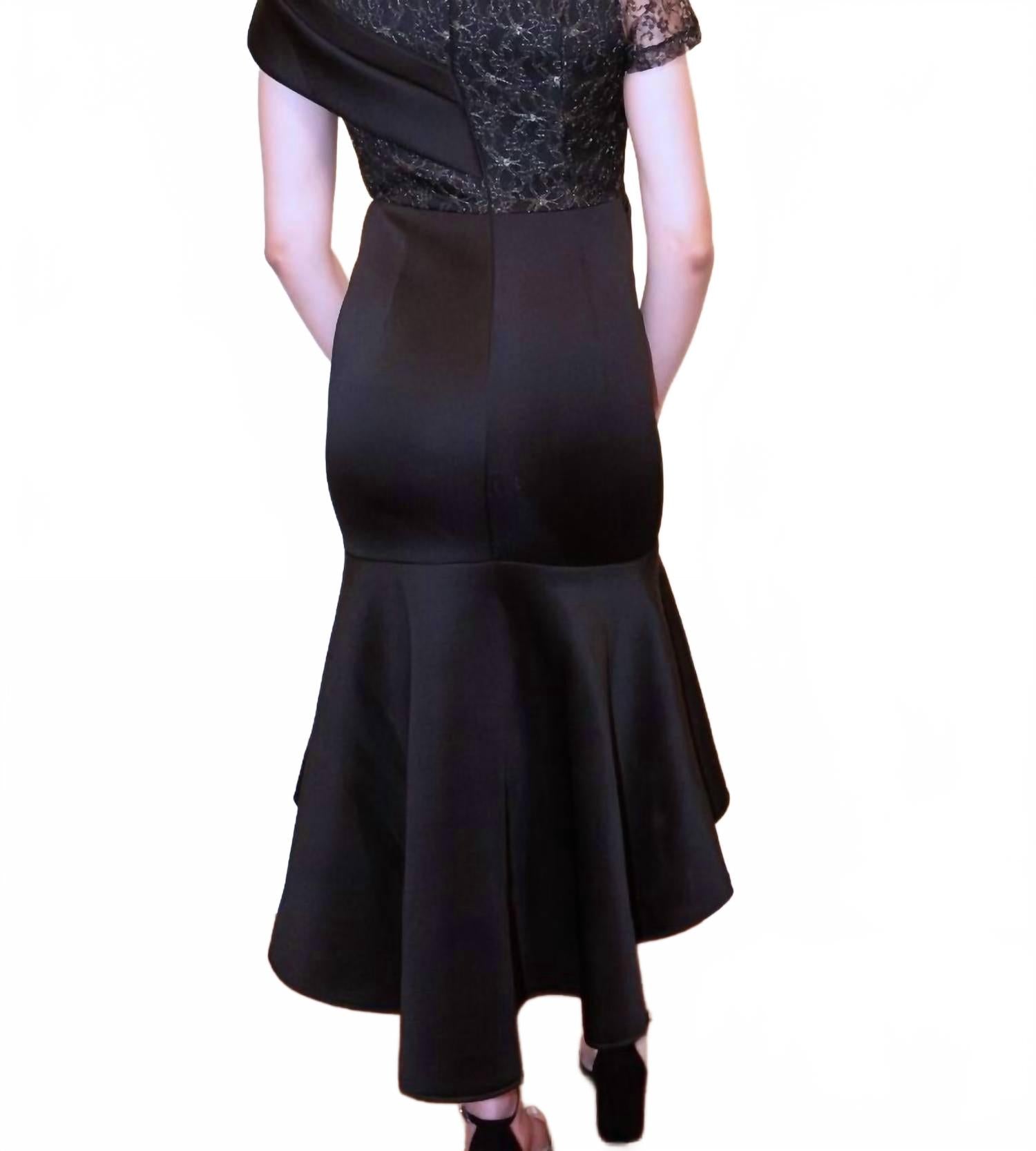 That Perfect Lace Midi Dress In Black