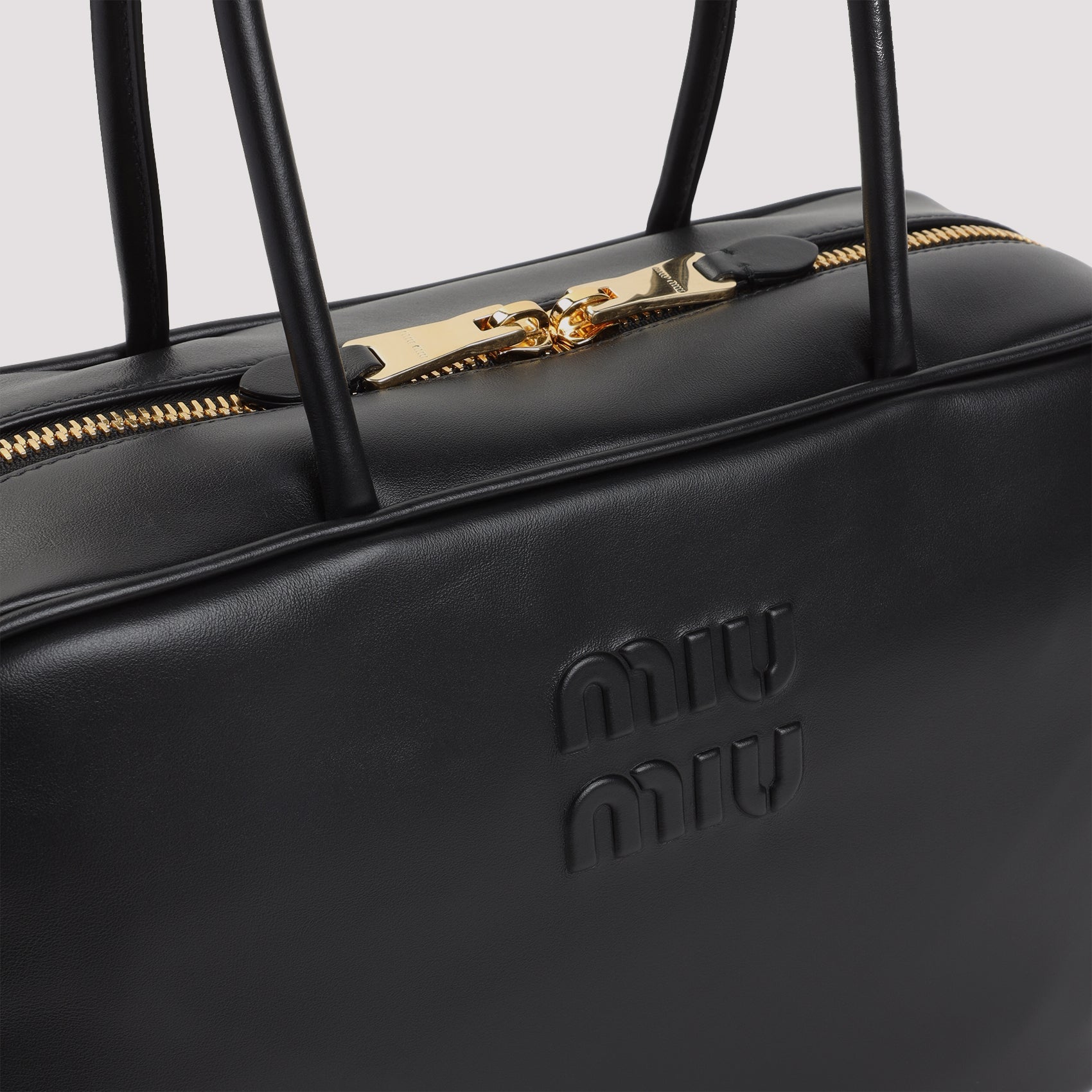 Miu Miu Beau Shoulder Bag Women