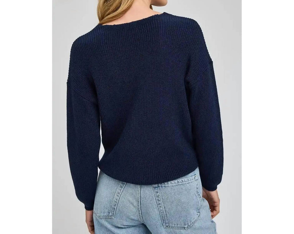 Tucker Pullover Sweater In Navy