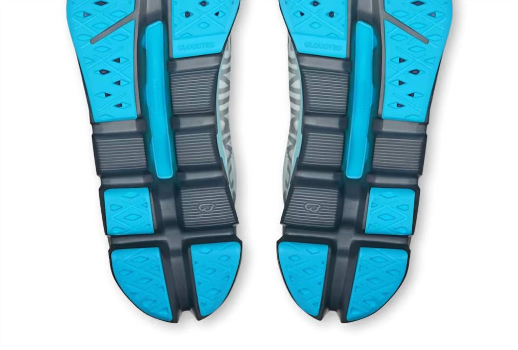 Women's Cloudflow 5 Running Shoes In Arctic