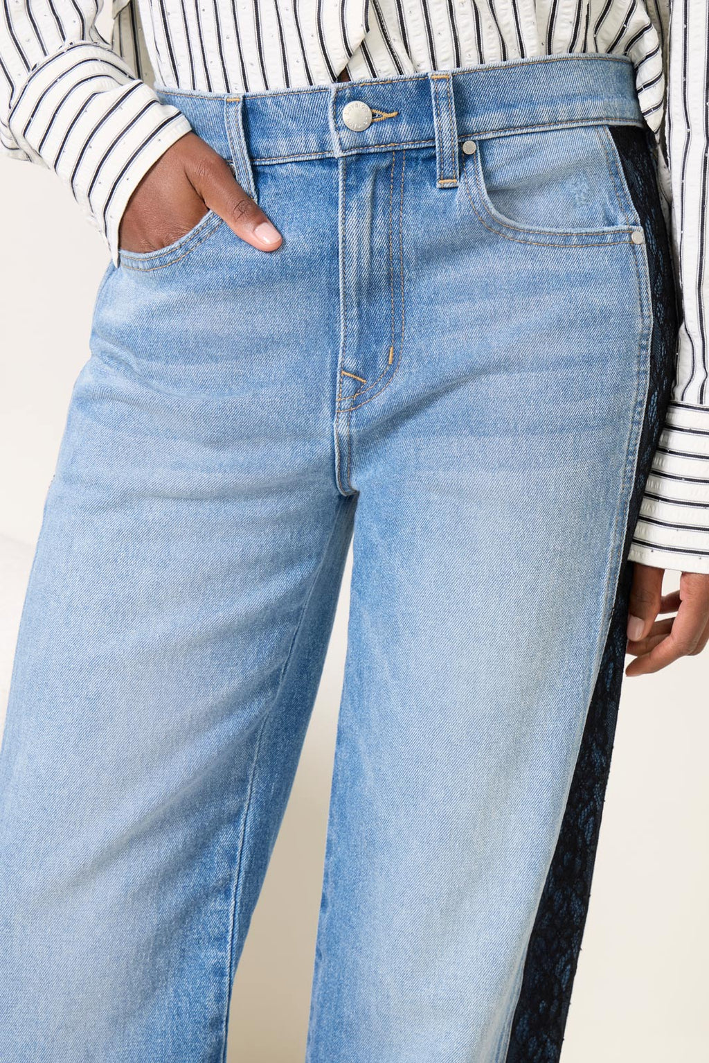 Women's Ever Straight w Lace Inset Jean