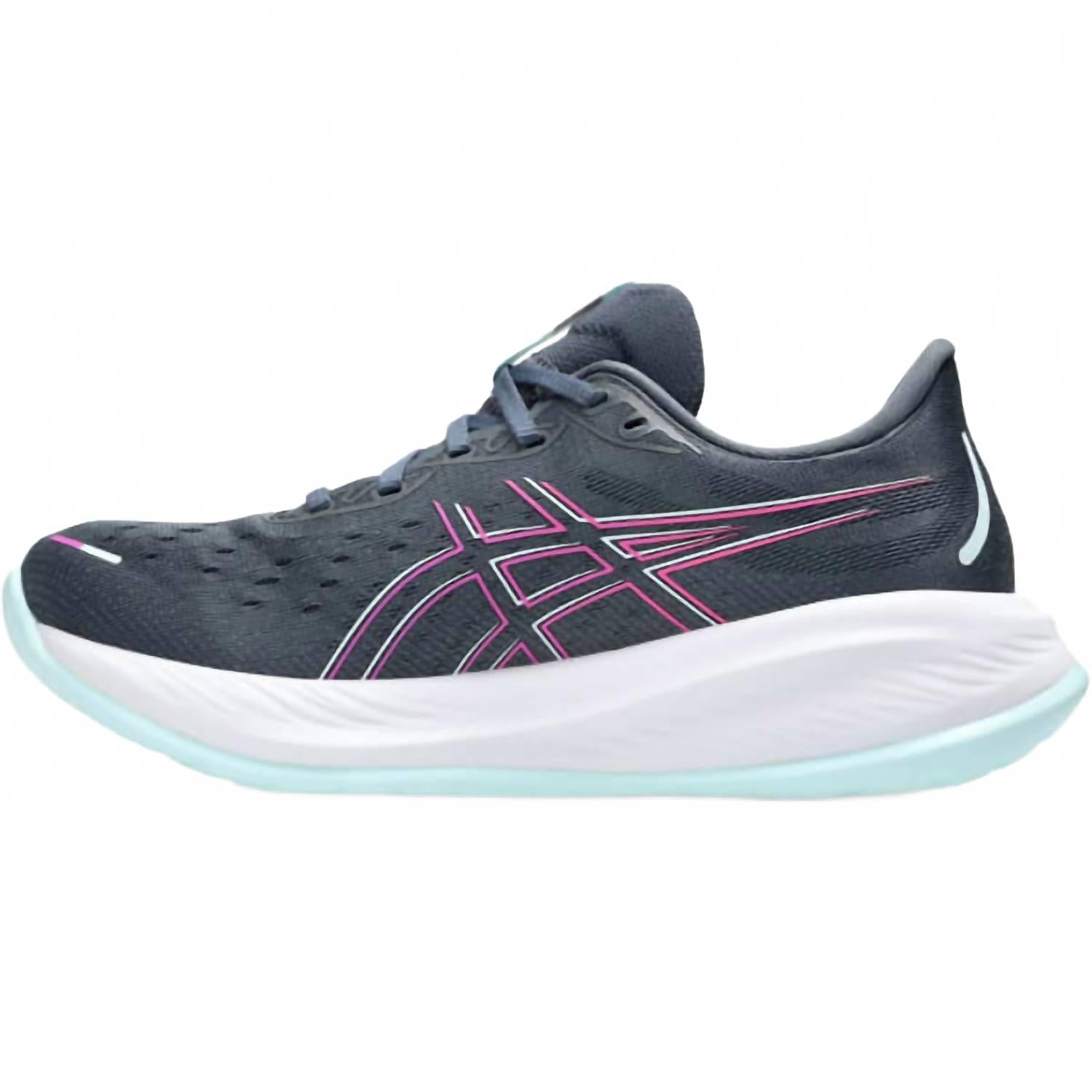 Women's Cumulus 26 Running Shoe In Tarmac/bold Magenta