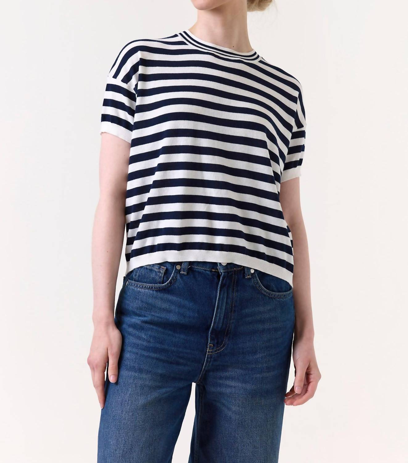 Bree Stripe Boxy Tee In Navy/ivory