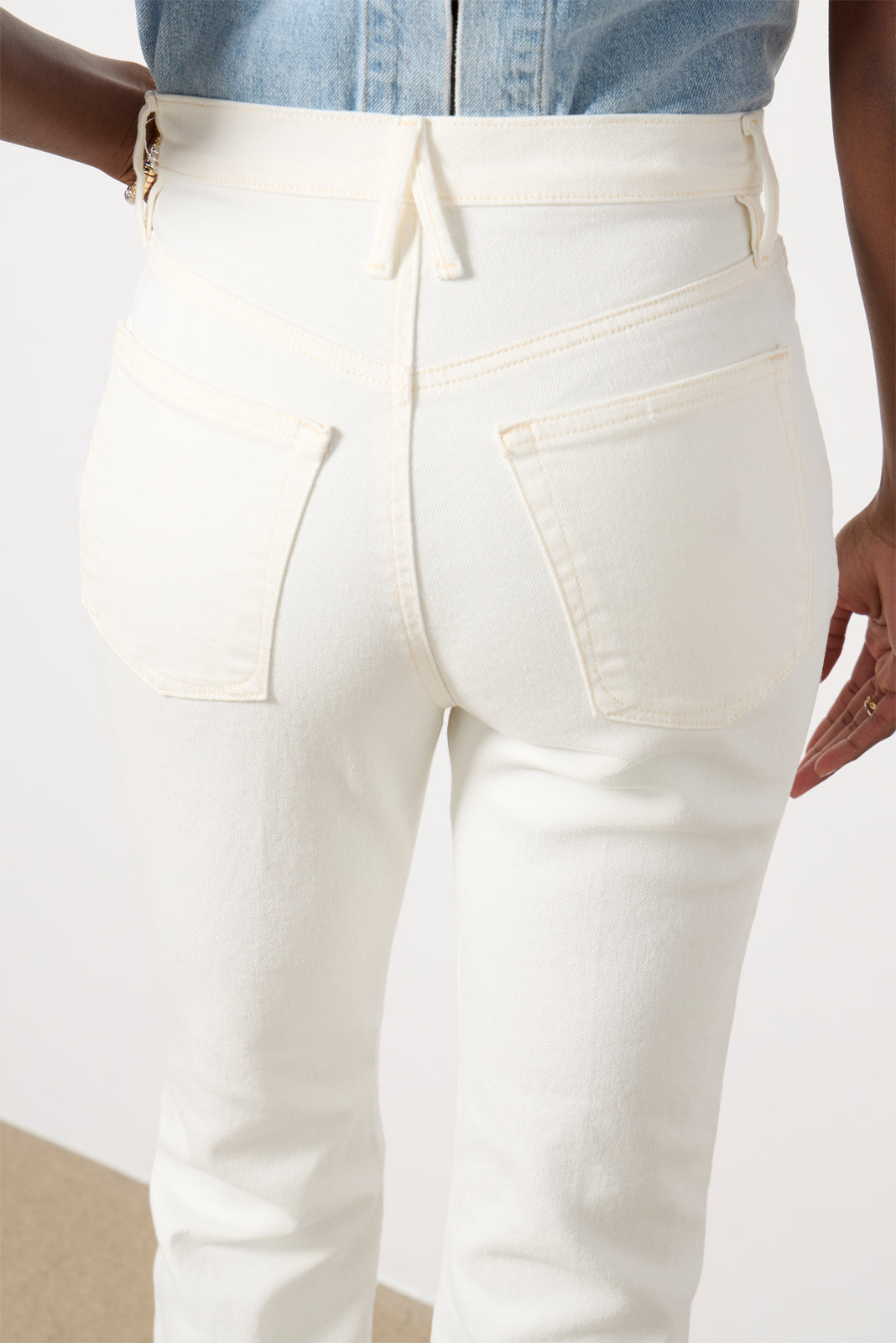Women's Standard Kick Flare Jeans