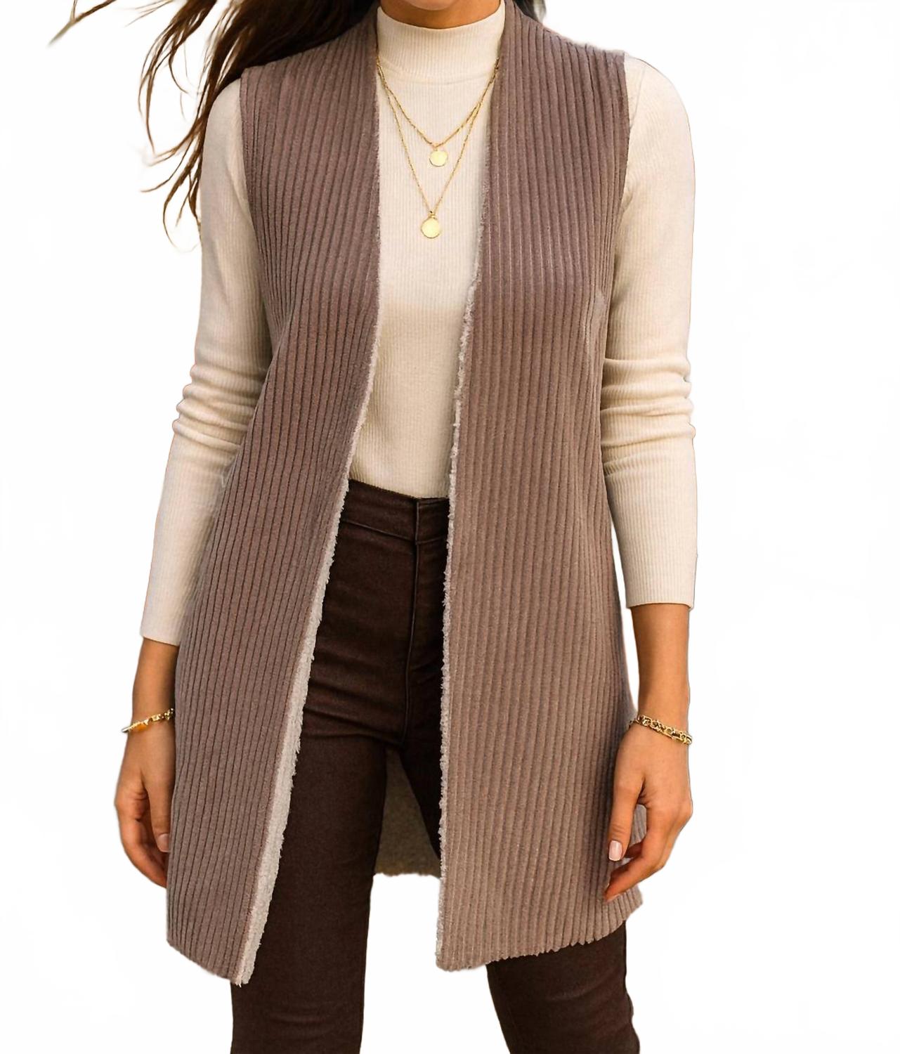 Ribbed Sherpa Vest In Smoky Grey
