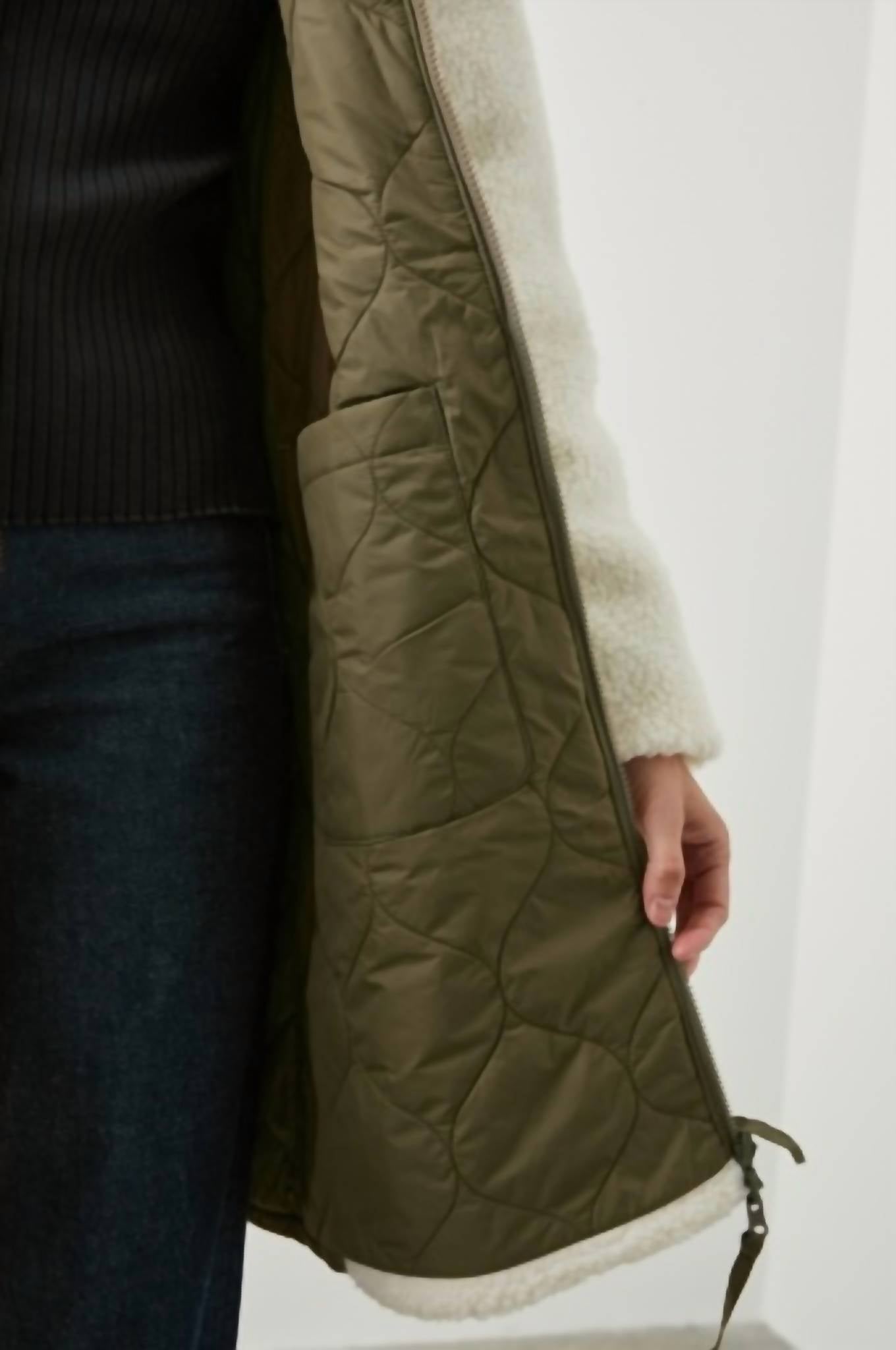 Granger Reversible Sherpa Jacket In Ivory Olive Mix
