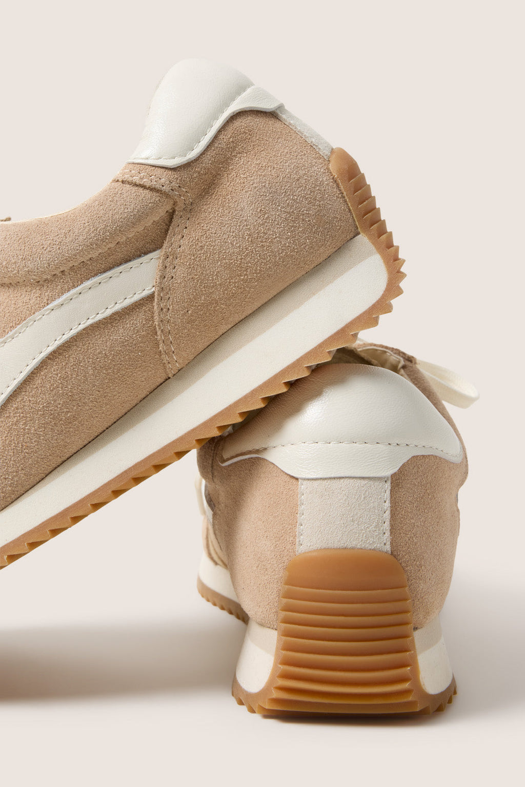 Women's B.NTCD Sneakers