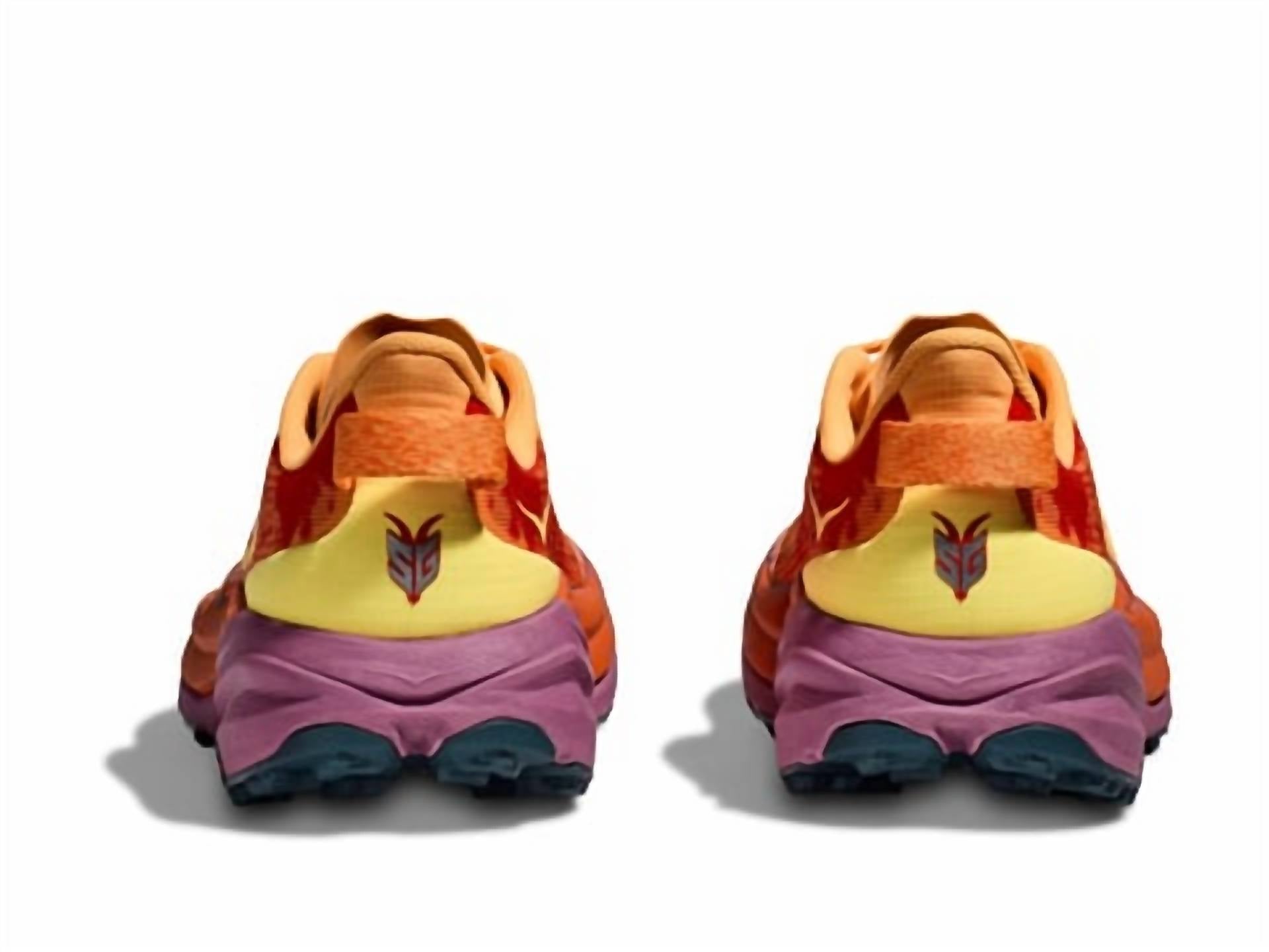 Women's Speedgoat 6 Trail Shoes In Sherbert Beet Root
