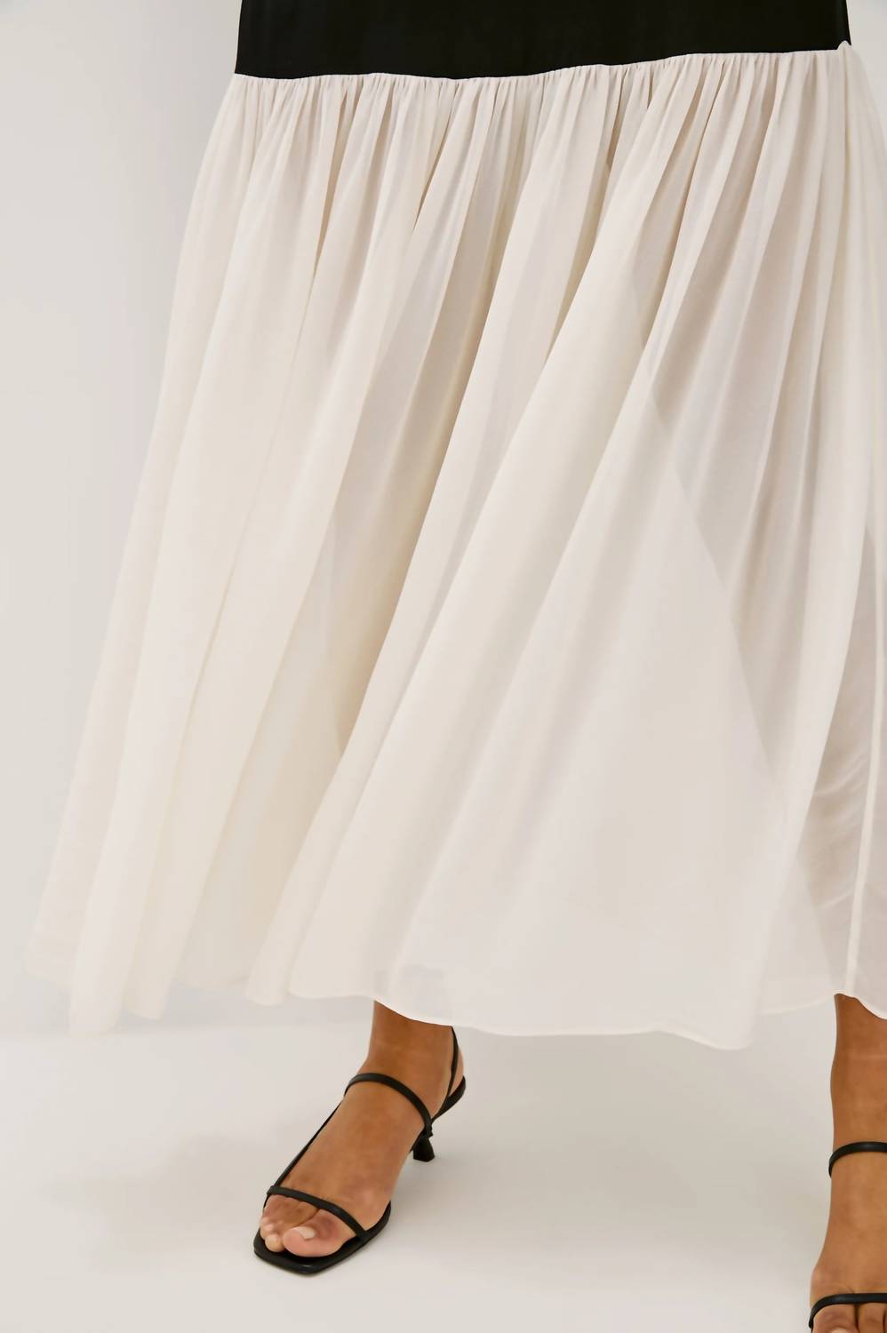 Chandra Maxi Dress In Black