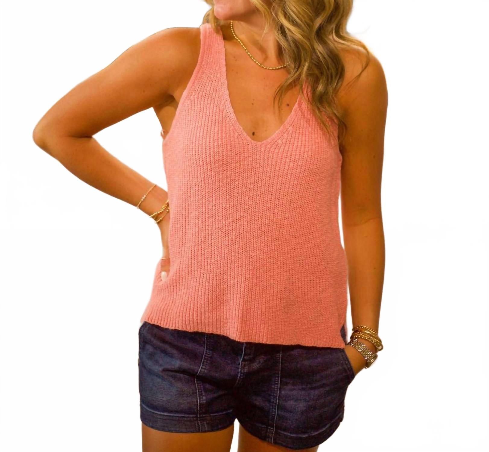 Amai Sweater Tank In Peach Pink