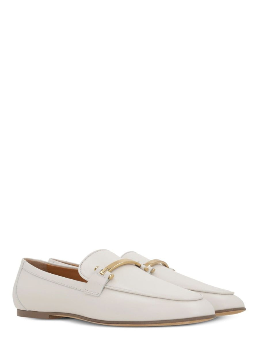 Leather Moccasins with Pointed Toe