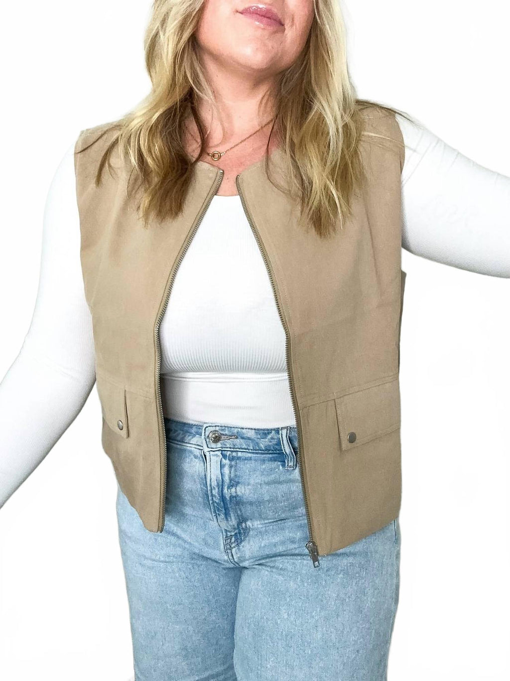 Canyon Oversized Cargo Zip Up Vest In Khaki