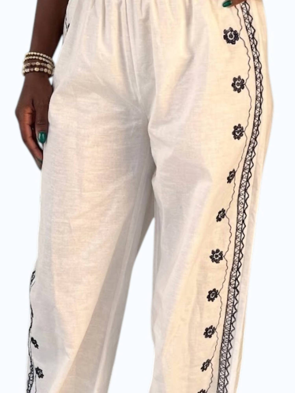 Santorini Embroidered Pants In White