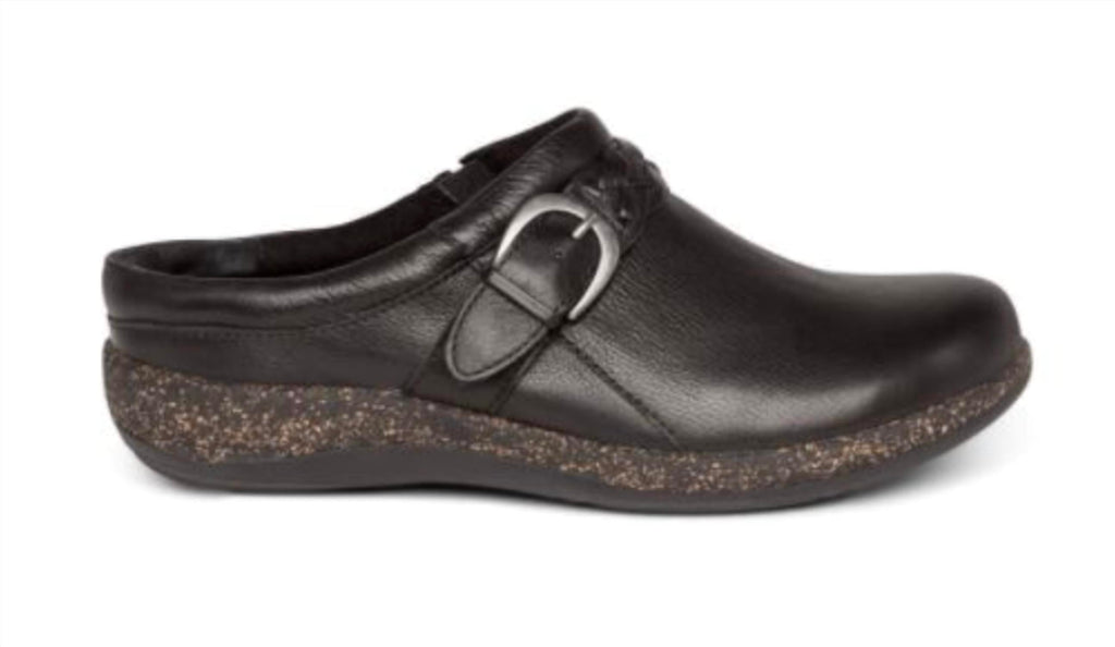 Women's Libby Comfort Clogs - Wide In Black