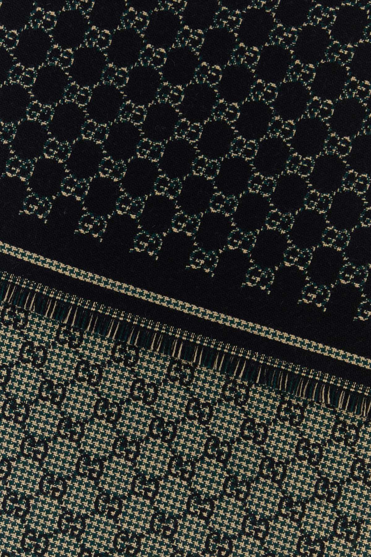 Gucci Men Gg Jacquard Scarf