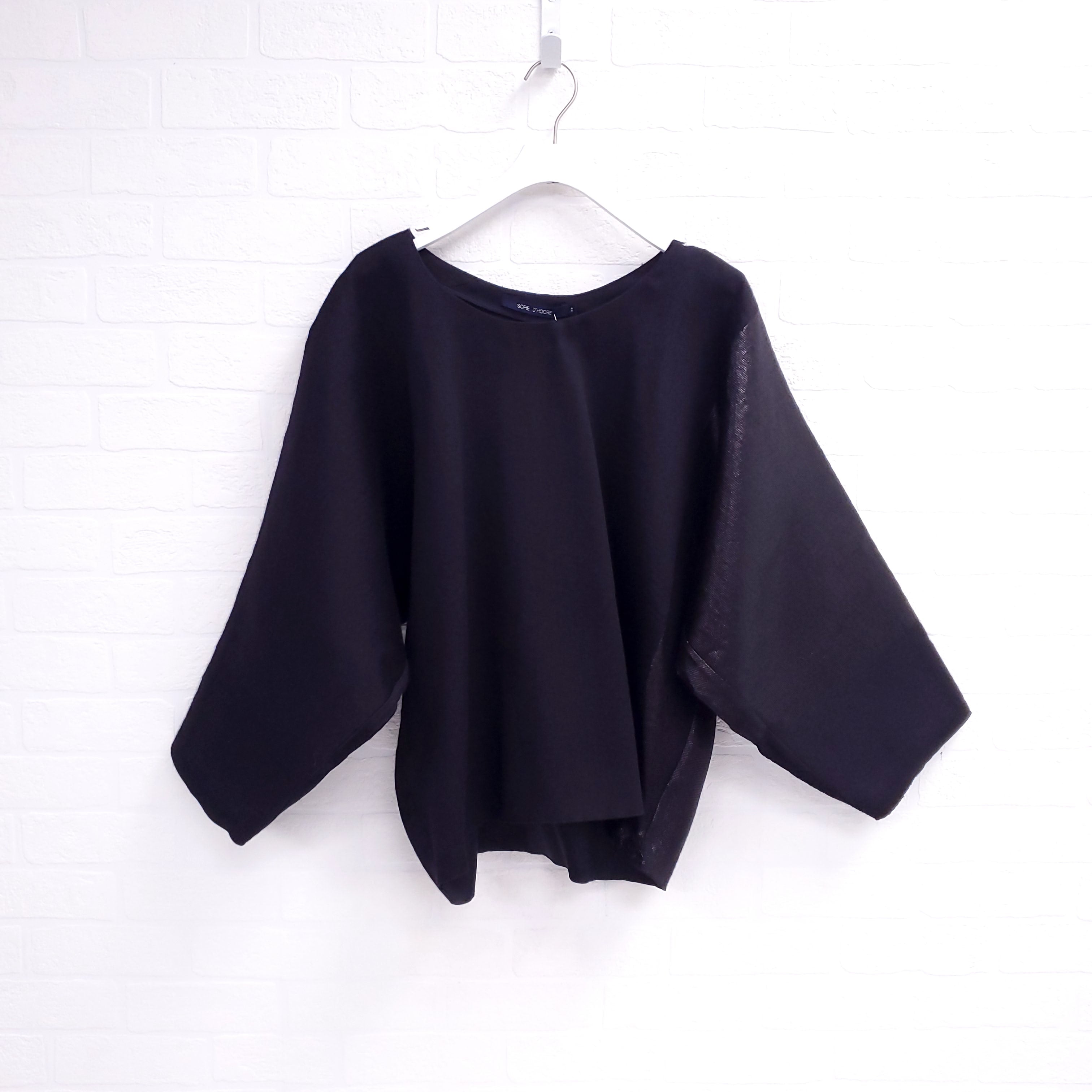 SOFI D Shimmer Top - SIZE 38