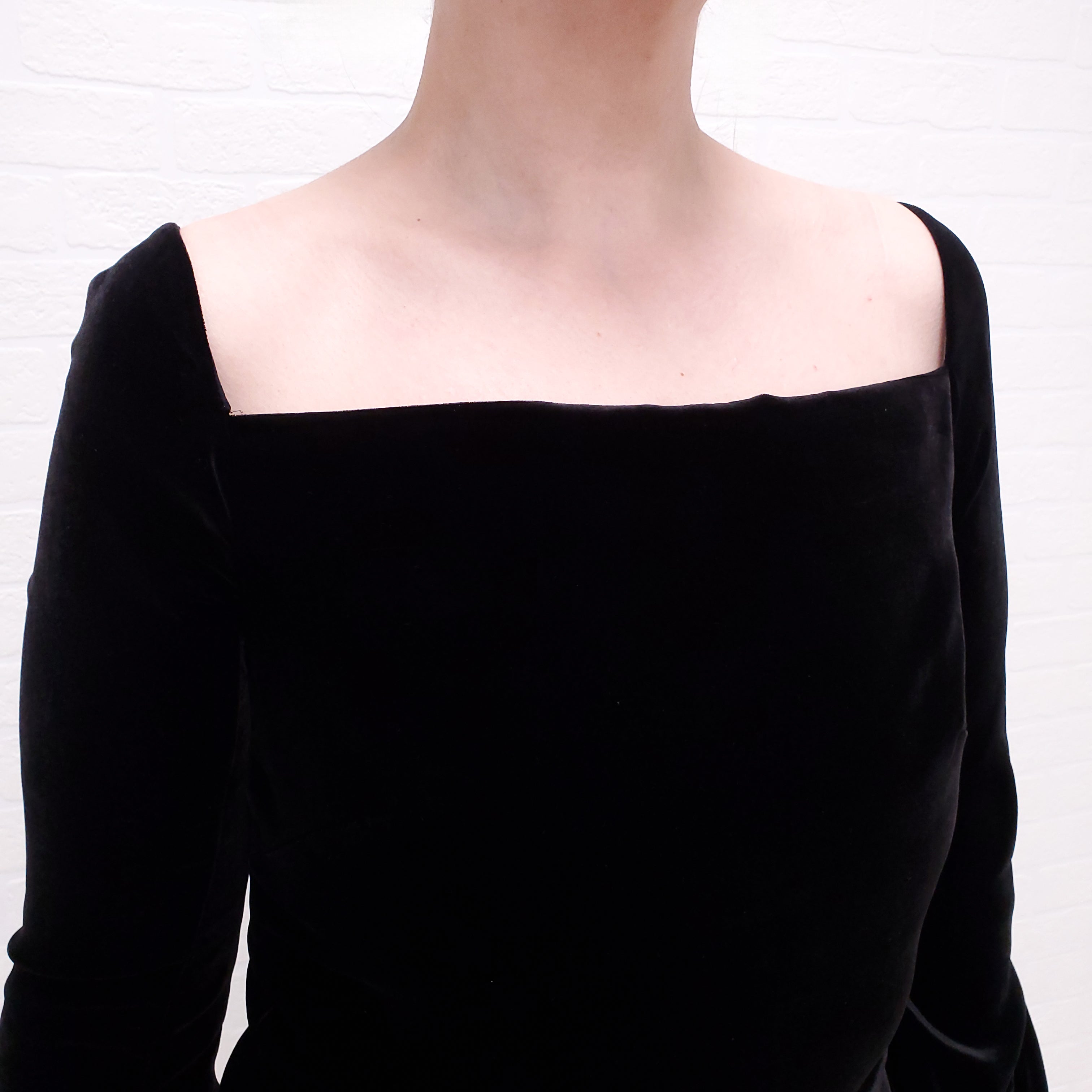 ROLAND MOURET BLACK JUMPSUIT WITH VELVET - SIZE 6