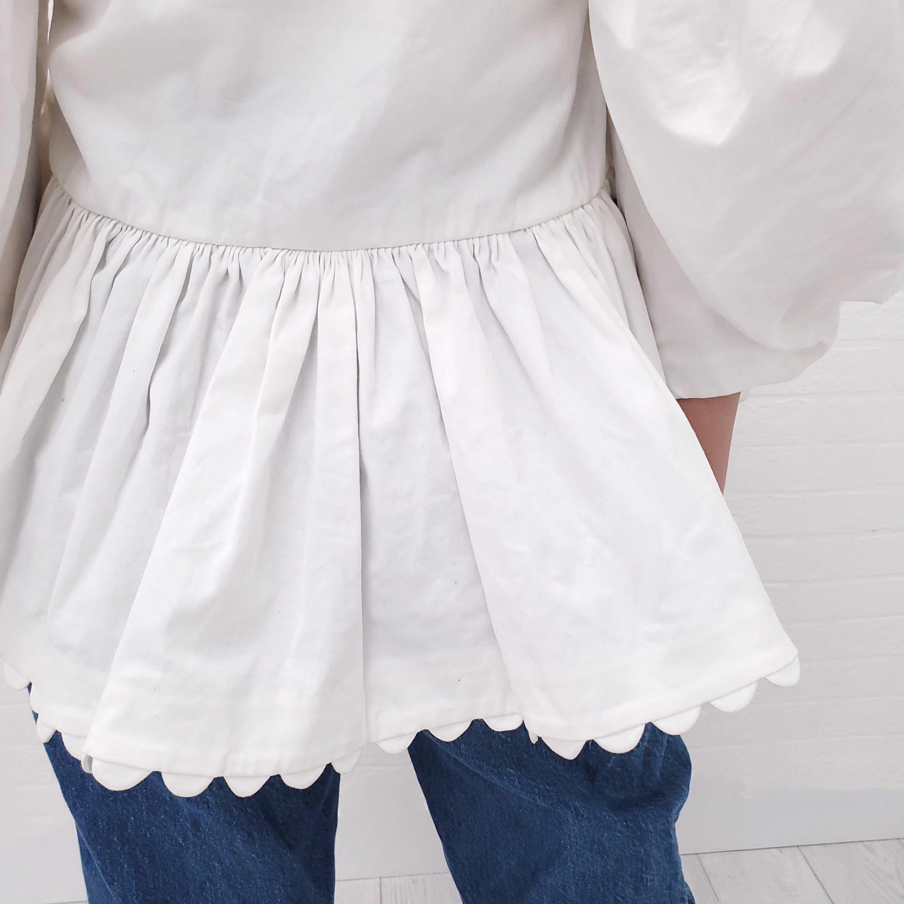 KIKA VARGAS WHITE TOP - SIZE XS