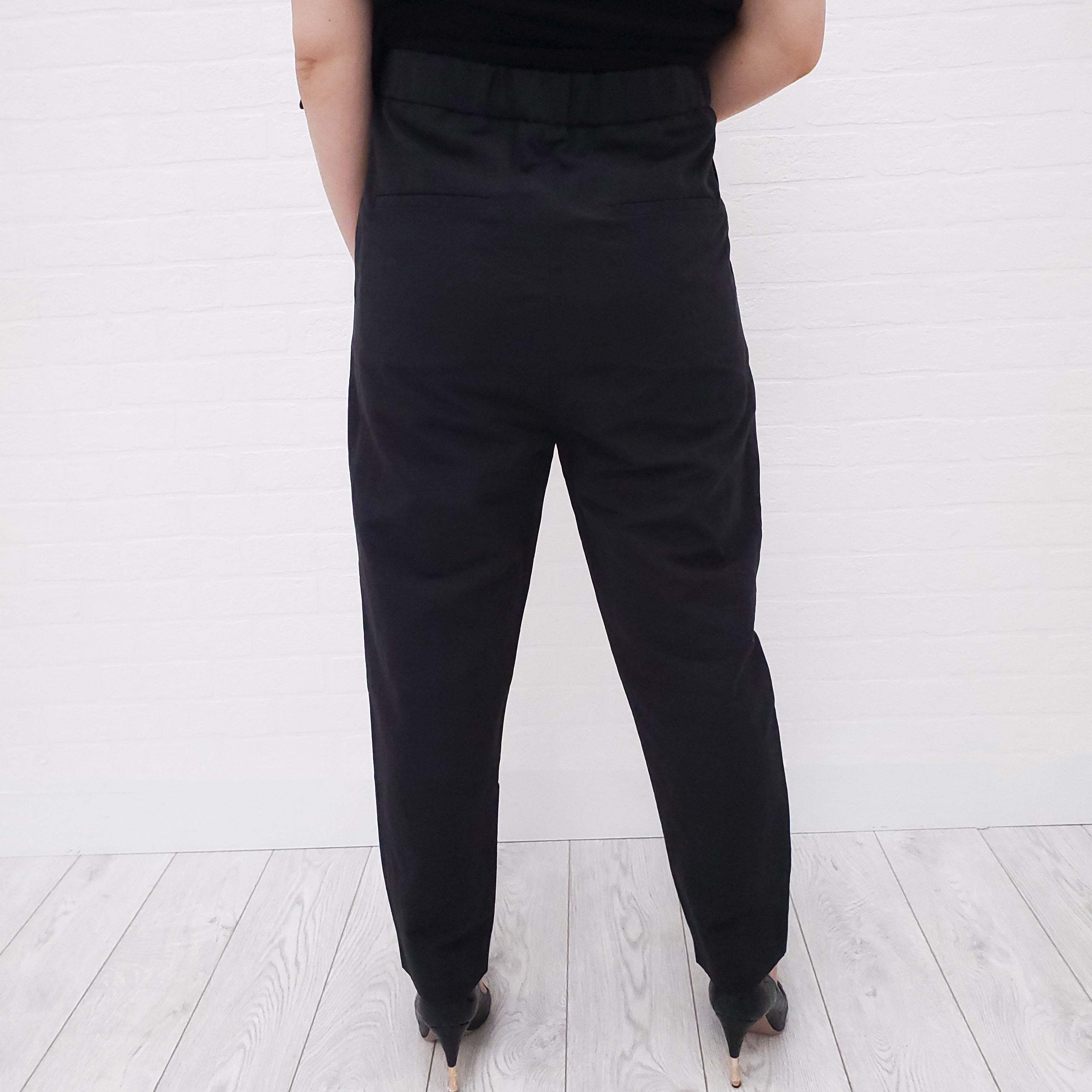 MARNI HIGH WAIST BLACK PANT - SIZE 38 (OVERSIZED)