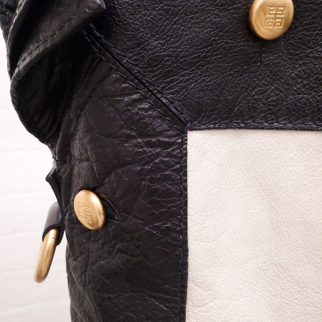 GIVENCHY CREAM AND BLACK TOTE BAG