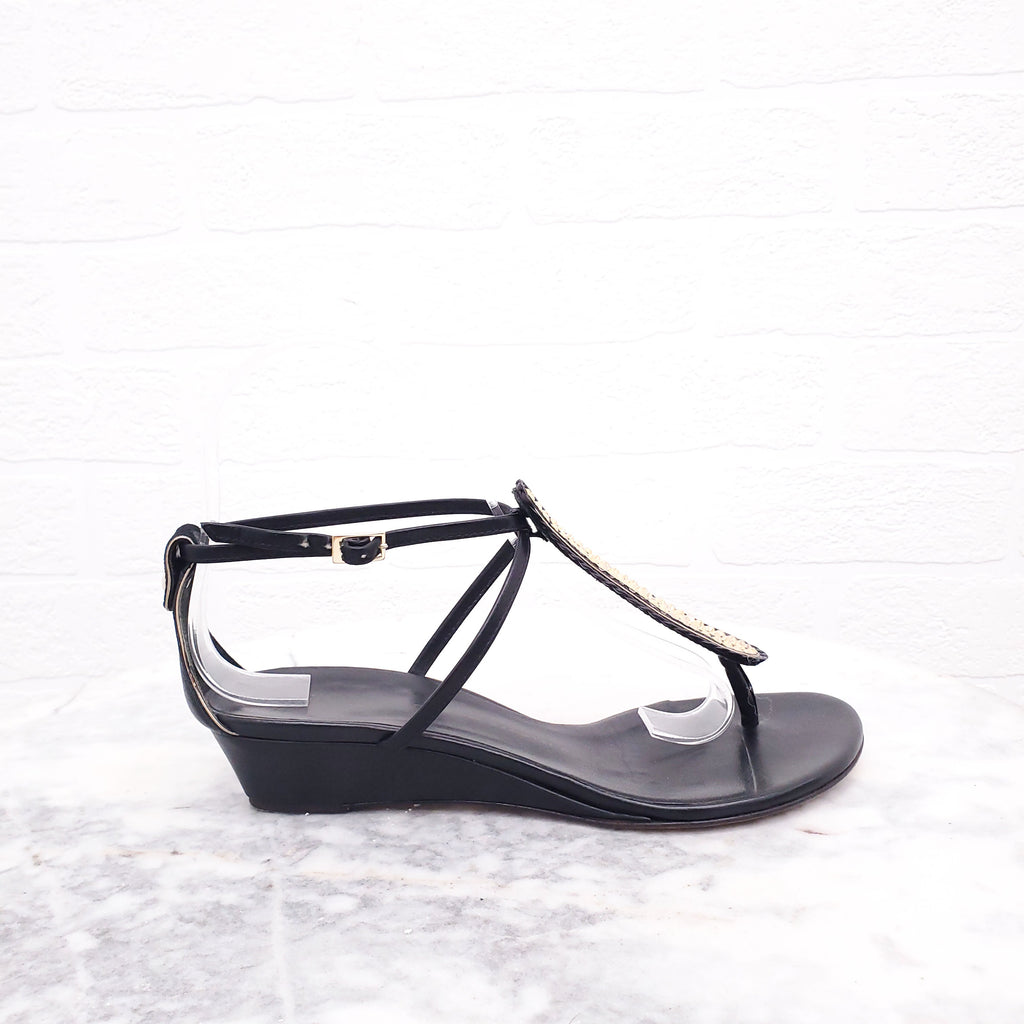 GIUSEPPE ZANOTTI BLACK AND GOLD SANDALS - SIZE 36