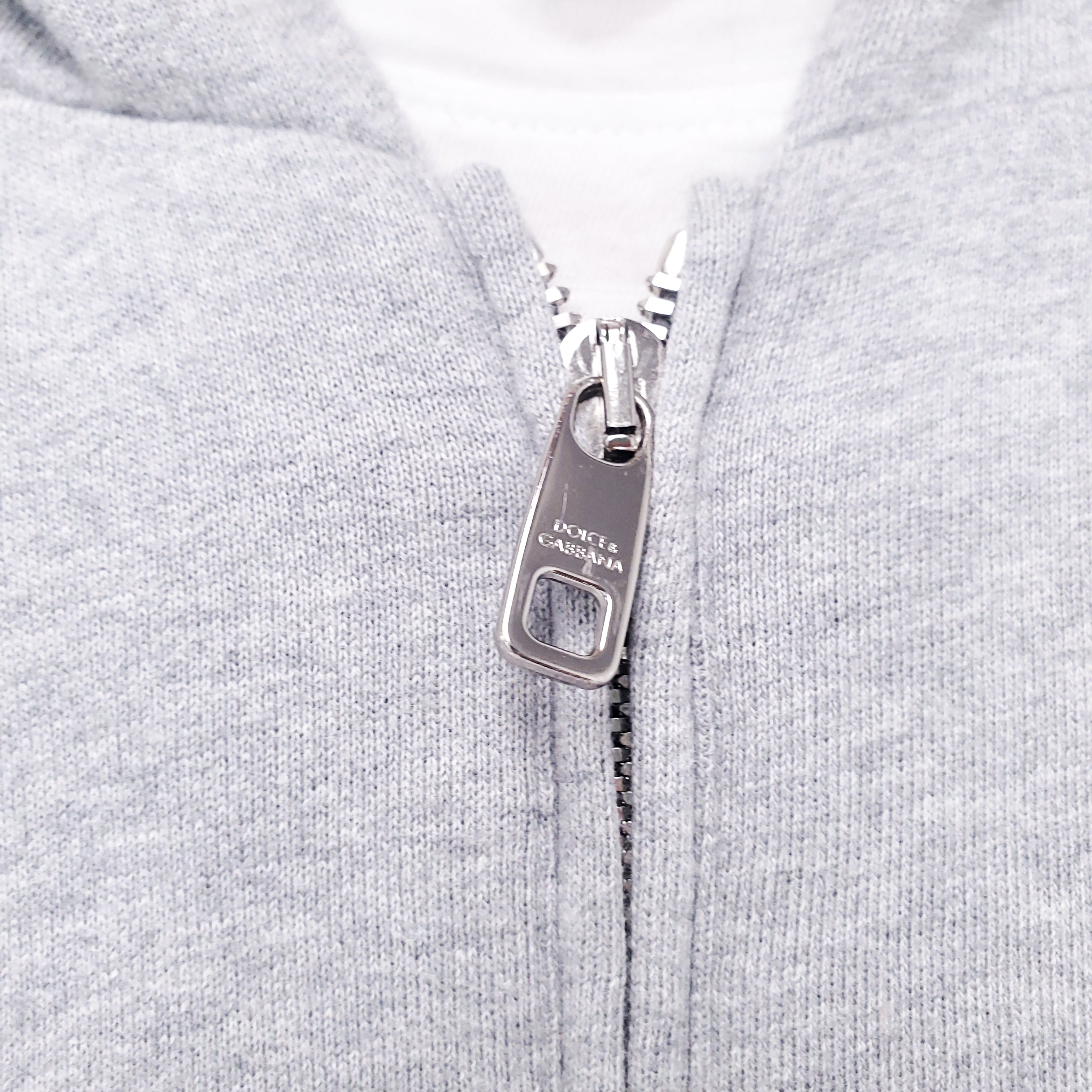 DOLCE & GABBANA GREY OVERSIZED HEART SWEATSHIRT - SIZE 46/12