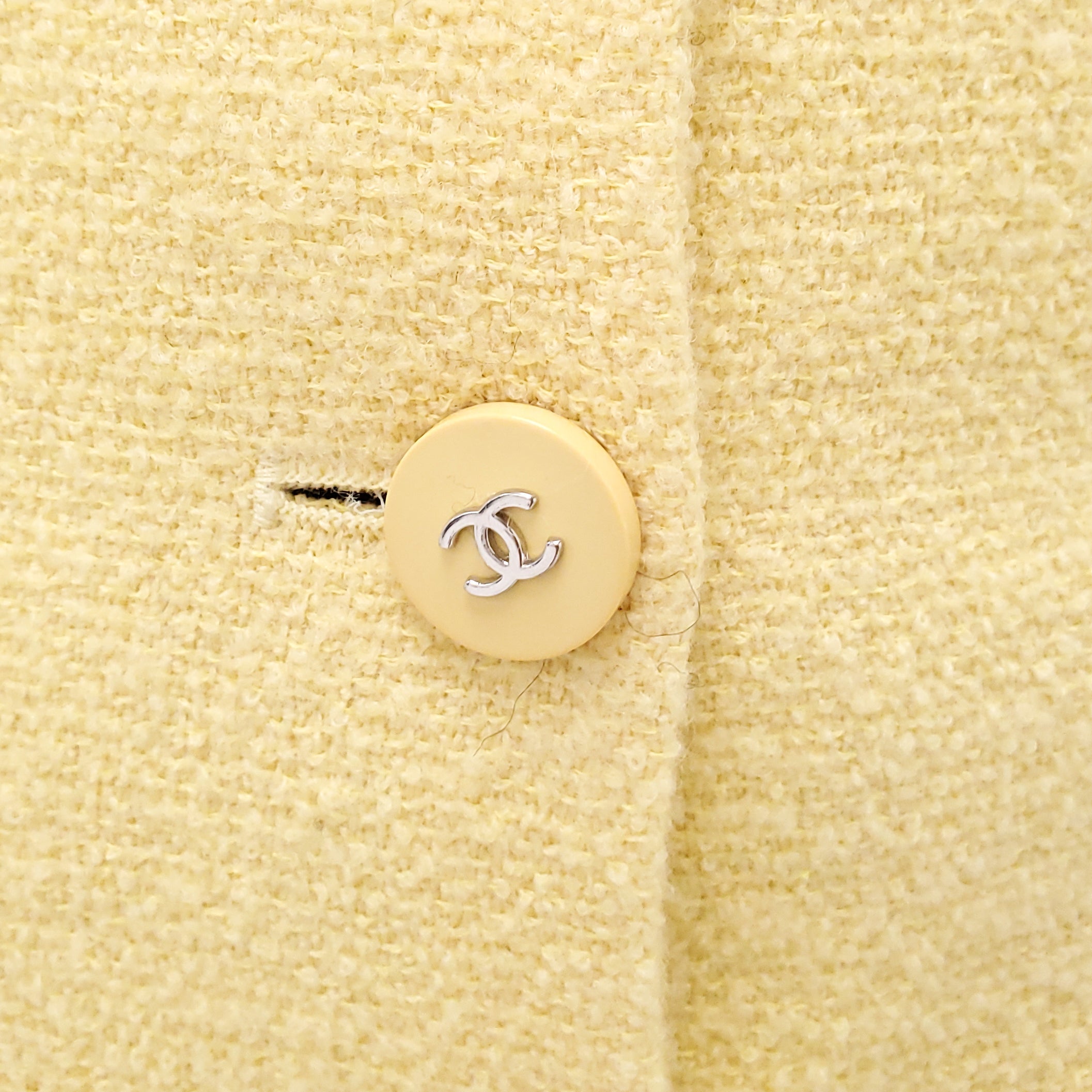 CHANEL YELLOW TWEED JACKET WITH LOGO BUTTONS - SIZE 36