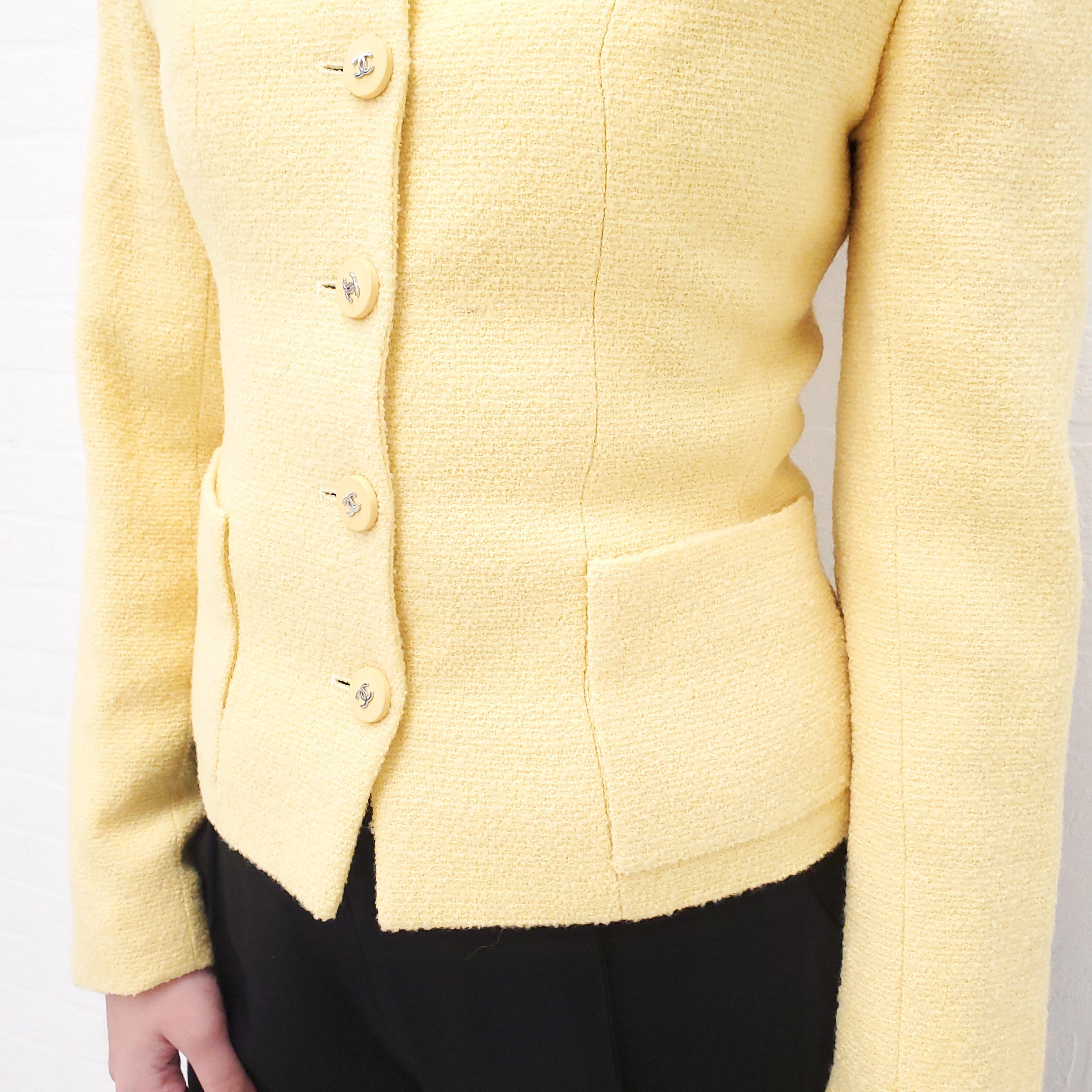 CHANEL YELLOW TWEED JACKET WITH LOGO BUTTONS - SIZE 36
