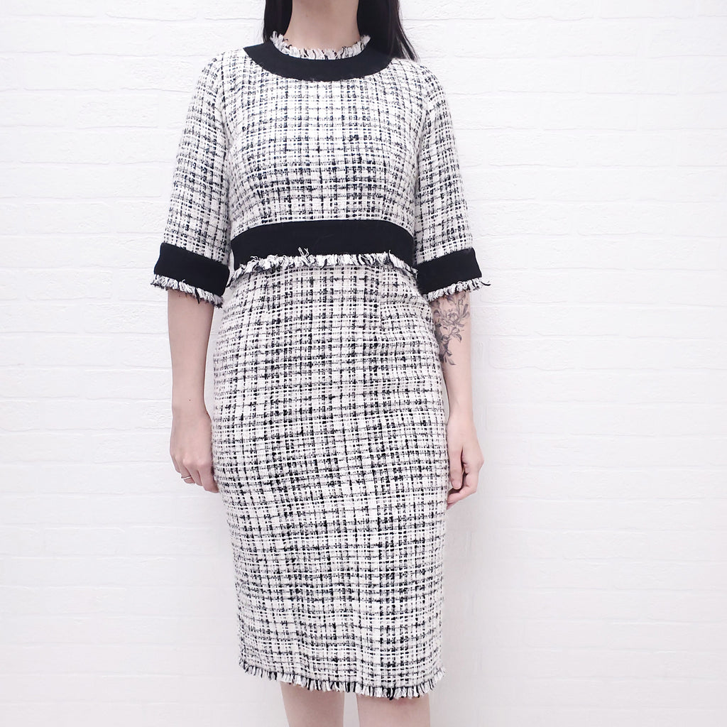 DOLCE & GABBANA BLACK/WHITE TWEED DRESS - SIZE 42