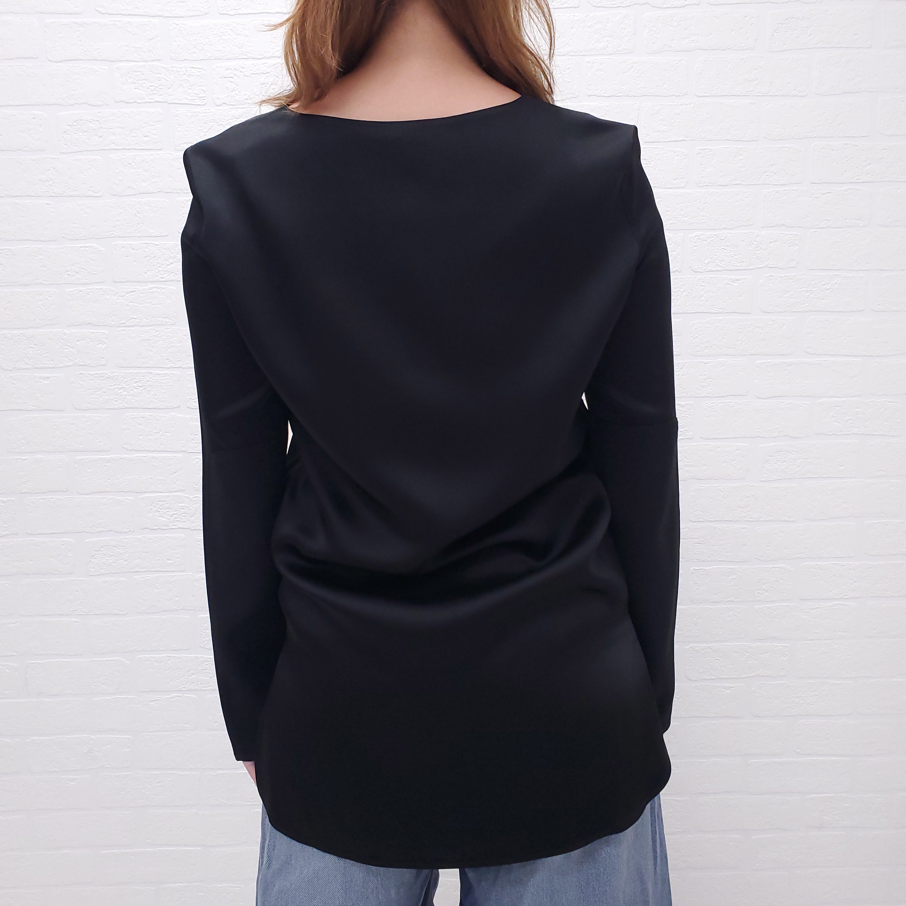 MAISON MARGIELA BLACK BLOUSE - SIZE 40
