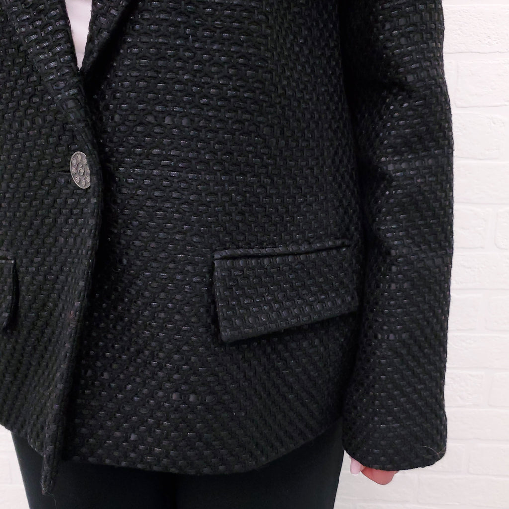 CHANEL BLACK LUREX TWEED JACKET WITH LOGO BUTTONS - SIZE 42