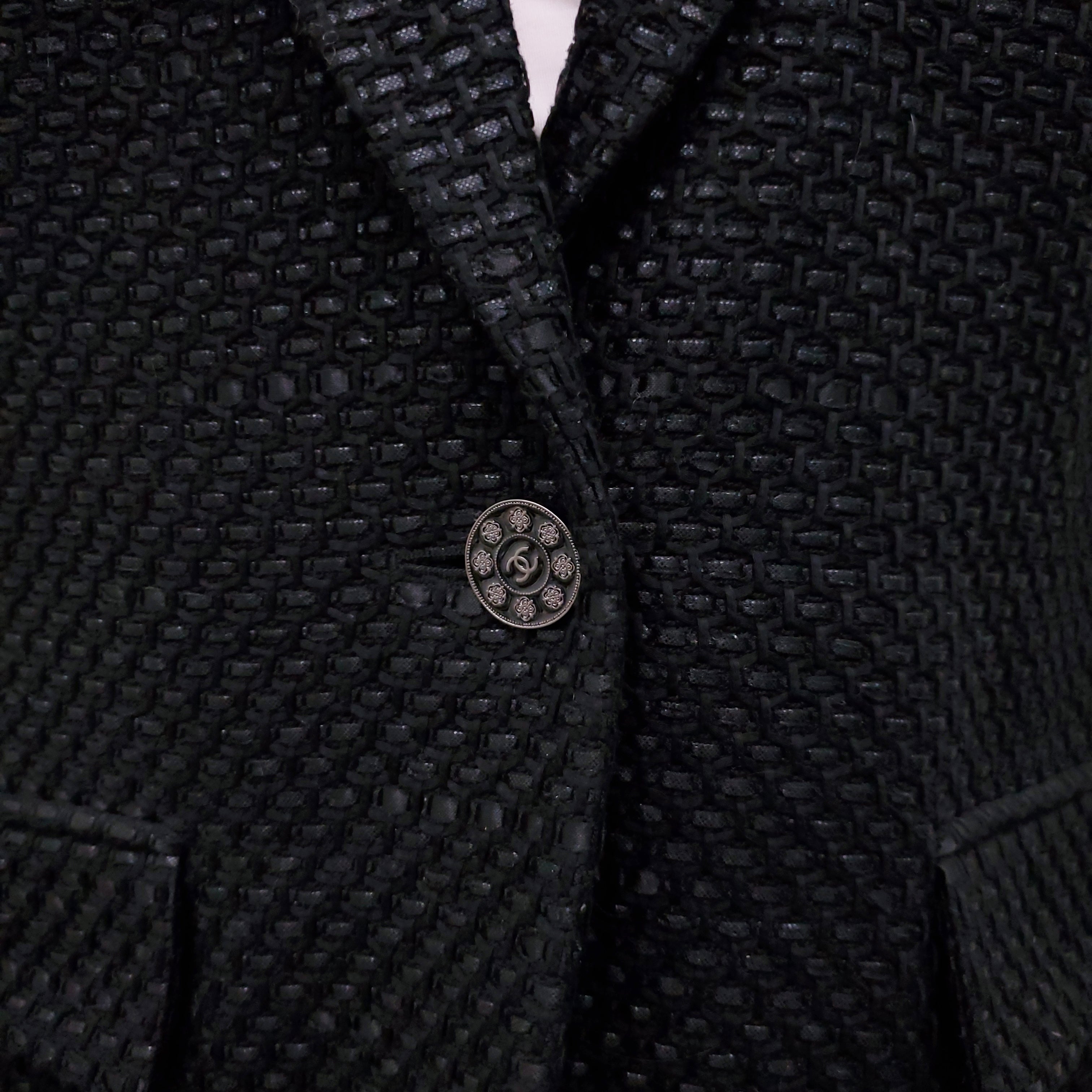 CHANEL BLACK LUREX TWEED JACKET WITH LOGO BUTTONS - SIZE 42