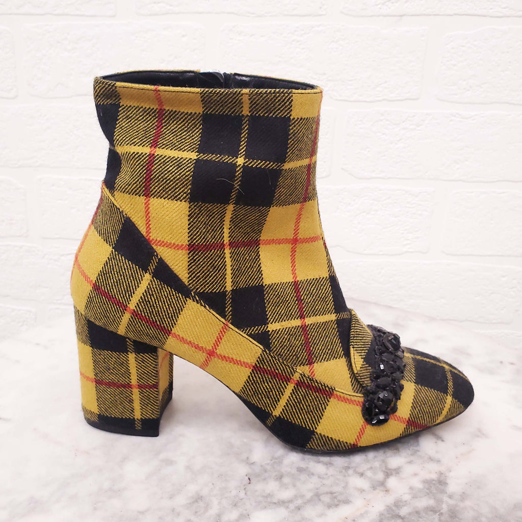 Nº21 YELLOW PLAID BOOTS - SIZE 37