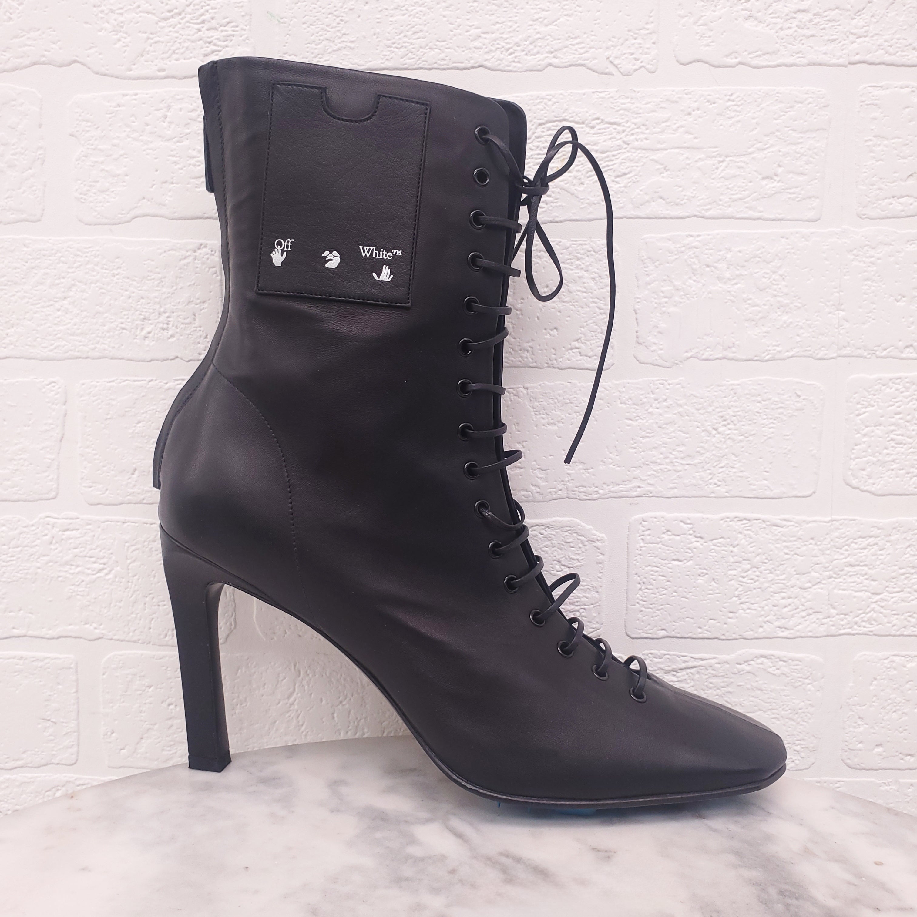 OFF-WHITE LOGO BOOTS - SIZE 41