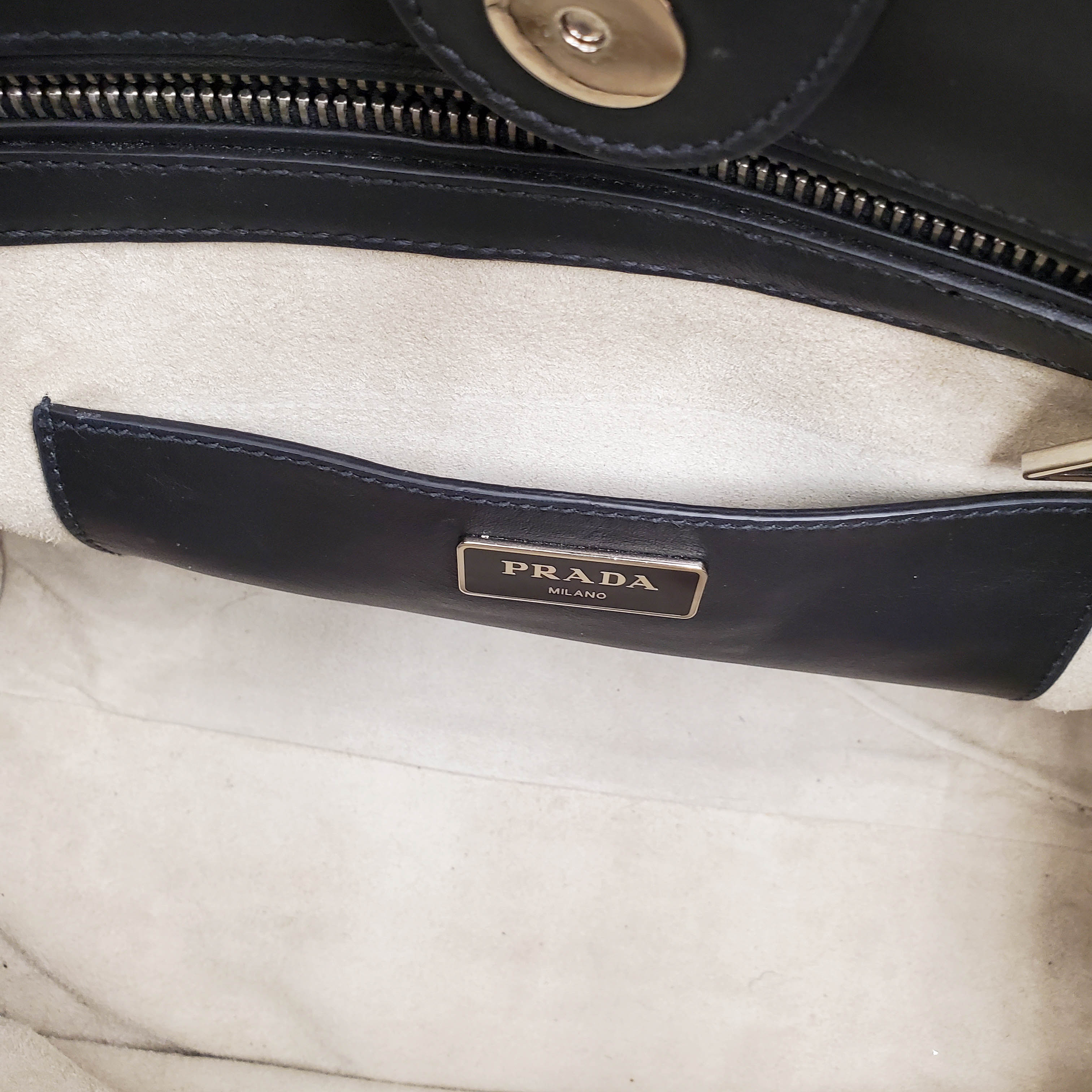 PRADA CITY CALF LEATHER TWIN POCKET BAG