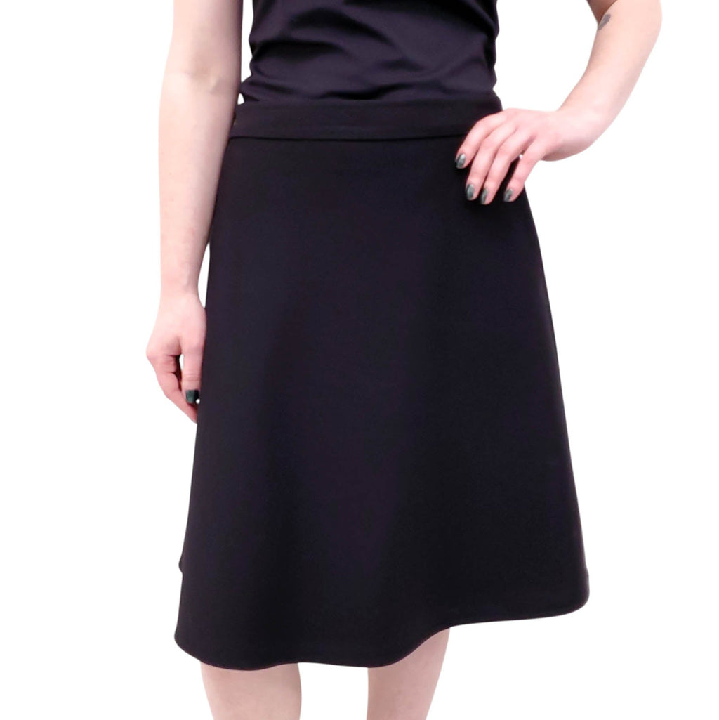 VALENTINO BLACK A-LINE SKIRT - SIZE 12