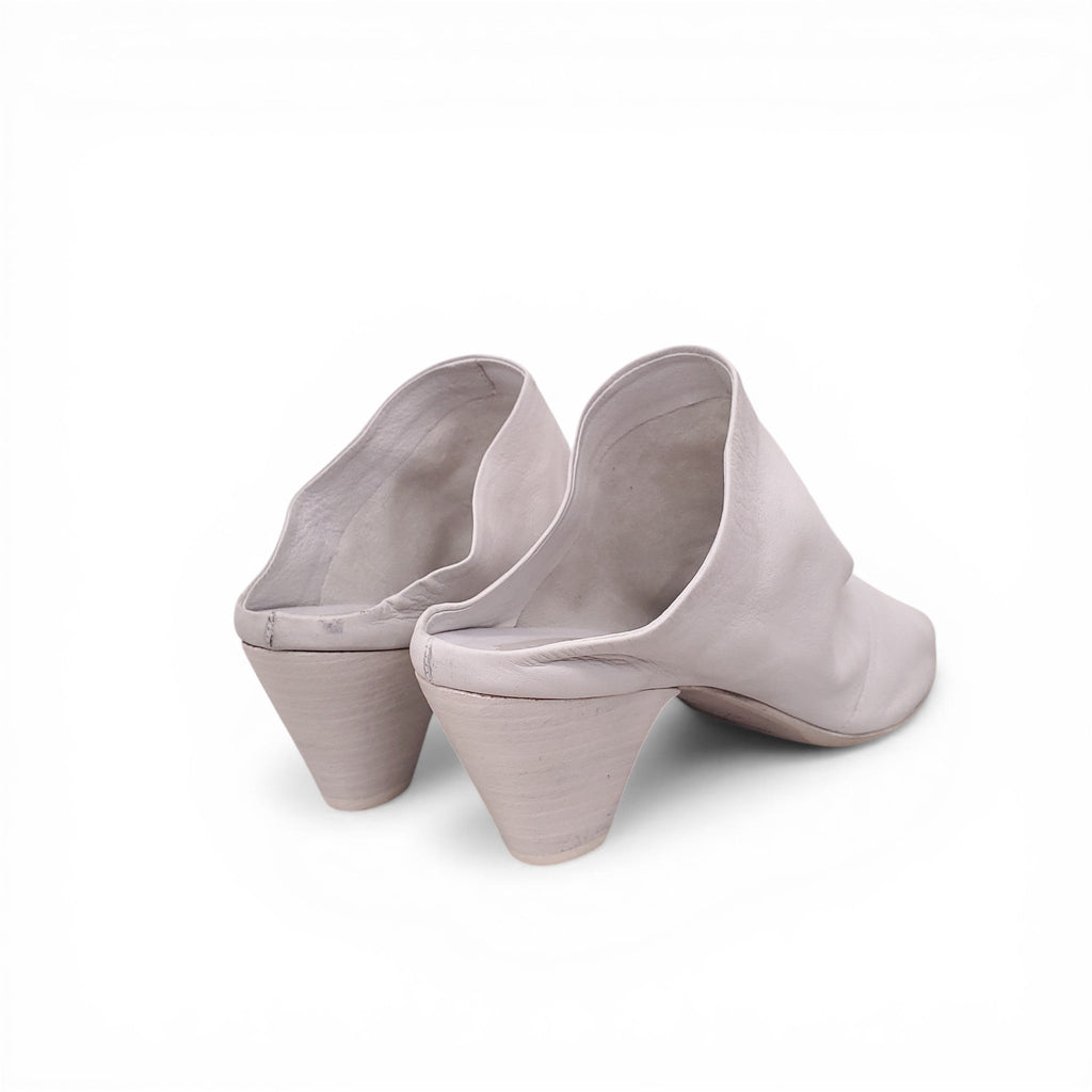 MARSÈLL WHITE LEATHER KITTEN HEELS - SIZE 38.5