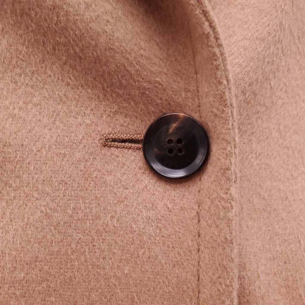 GUCCI CAMEL DOUBLE BREASTED COAT - SIZE 40
