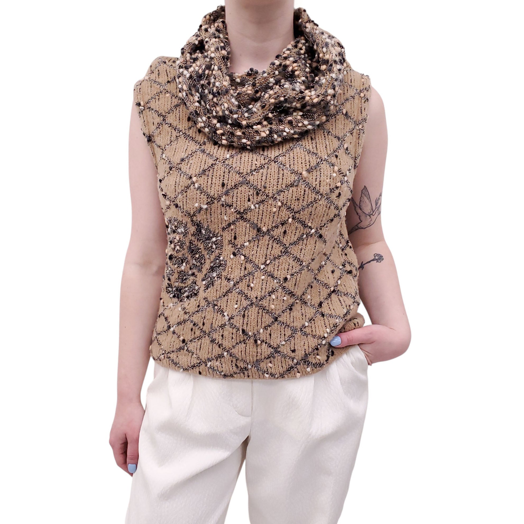 CHANEL CAMEL QUILTED WOOL BLEND CARDIGAN SET WITH COCO LOGO - SIZE 36