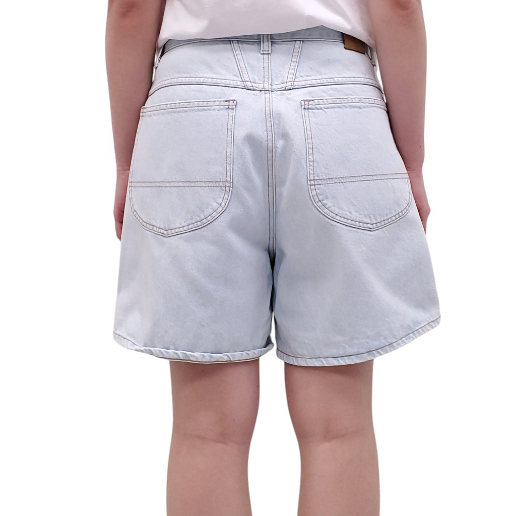 CLOSED LIGHT WASH DENIM SHORTS - SIZE 30