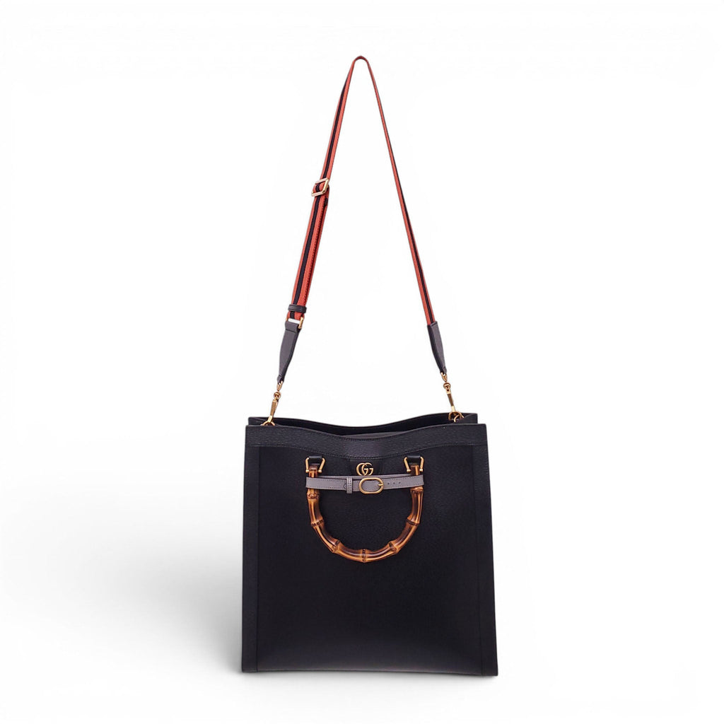 GUCCI BLACK X-LARGE DIANA BAG