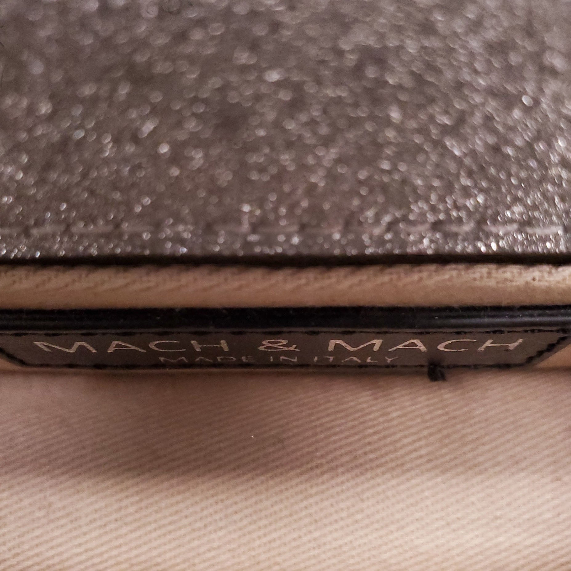 MACH & MACH SILVER SPARKLY BOW MINI BAG