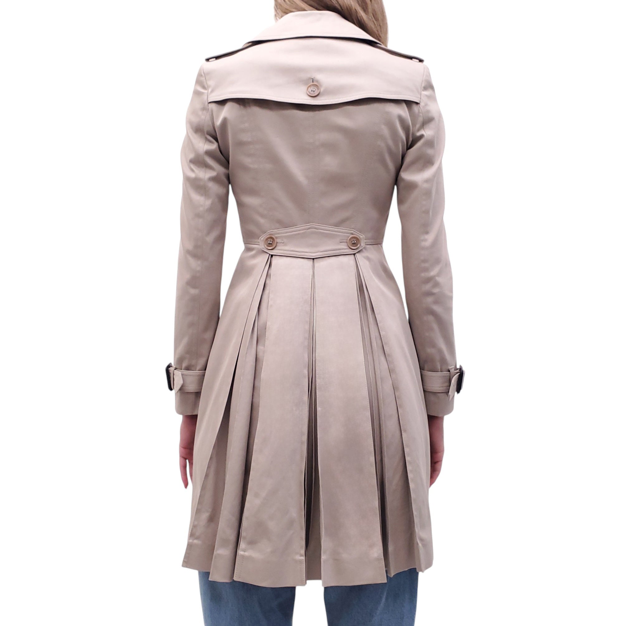 BURBERRY LONDON TRENCH COAT WITH PLEATED DETAIL - SIZE US 2