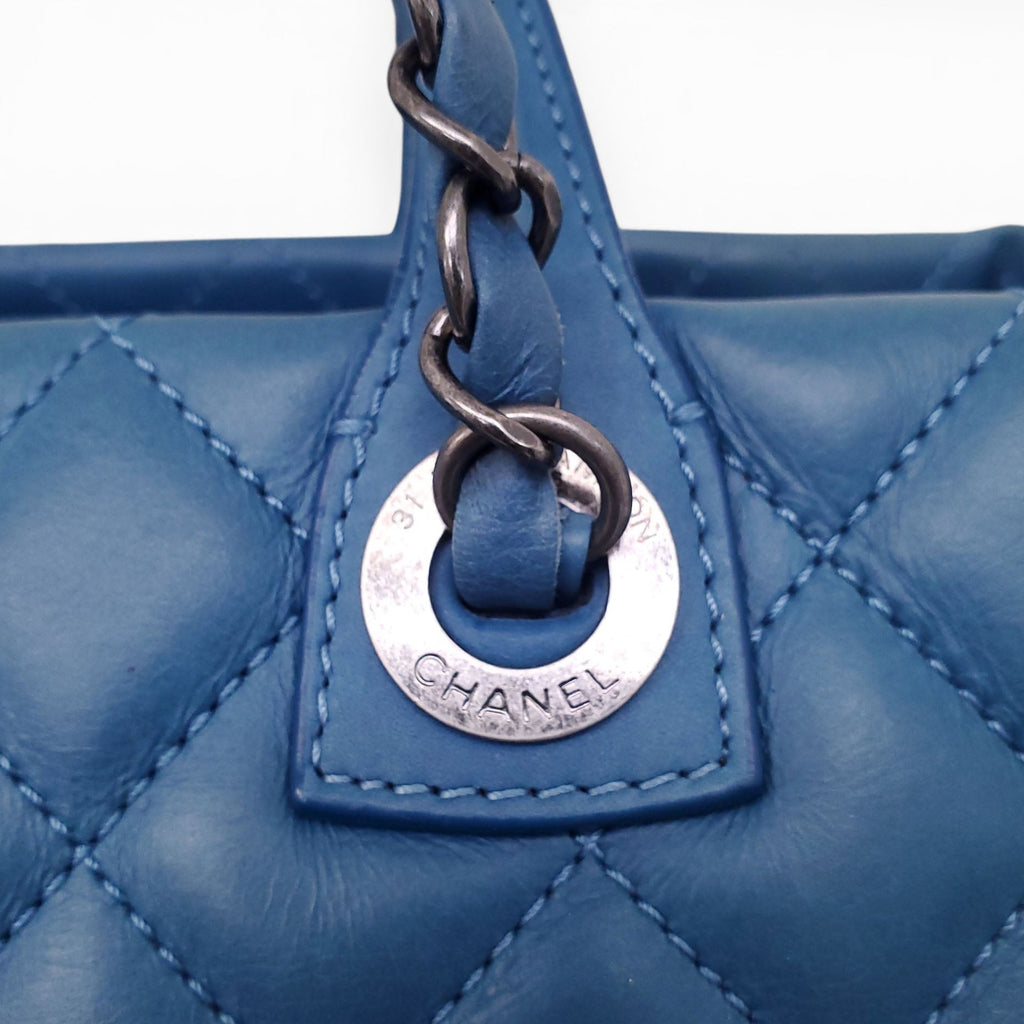 CHANEL BLUE LEATHER TOTE BAG