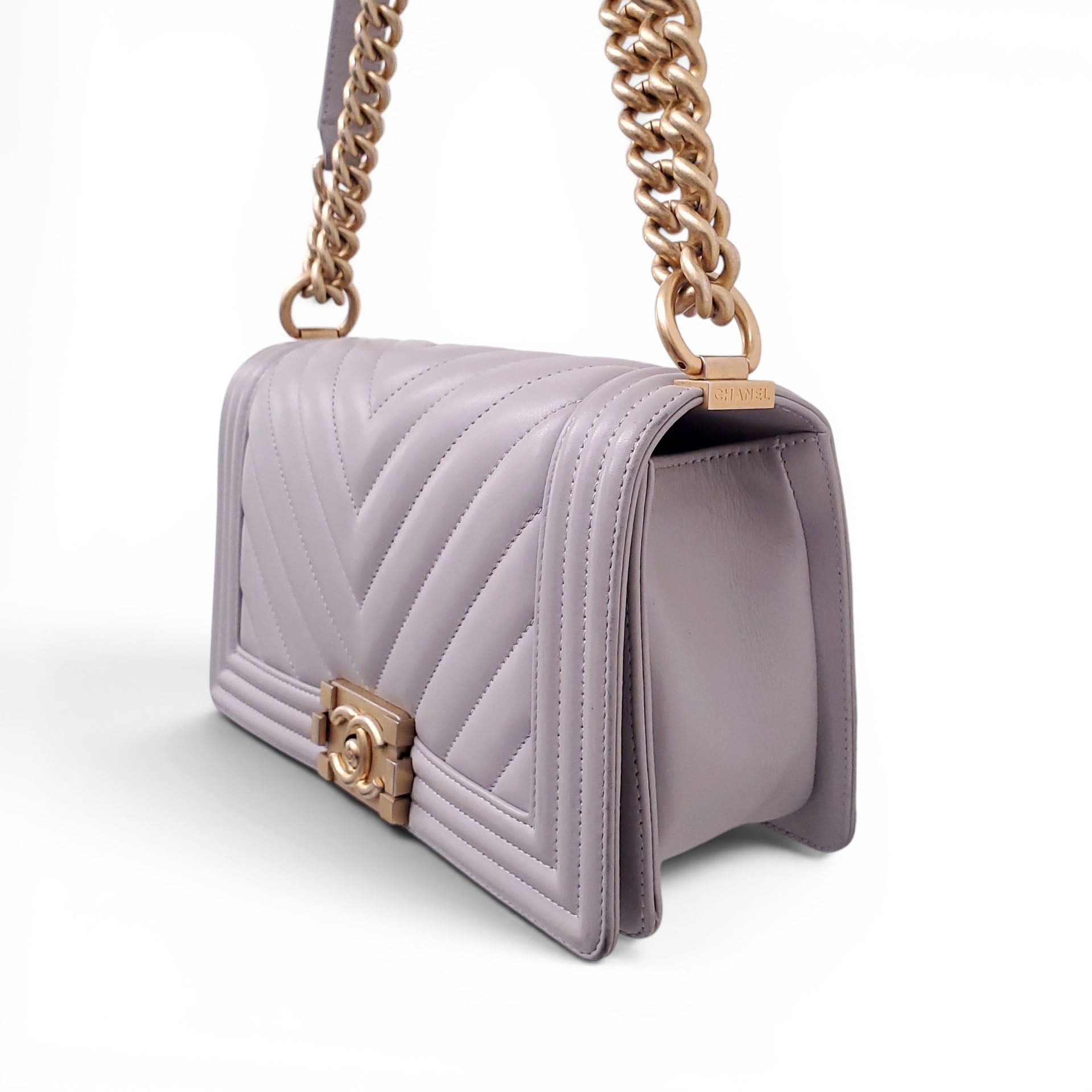 CHANEL GREY LEATHER CHEVRON BOY BAG
