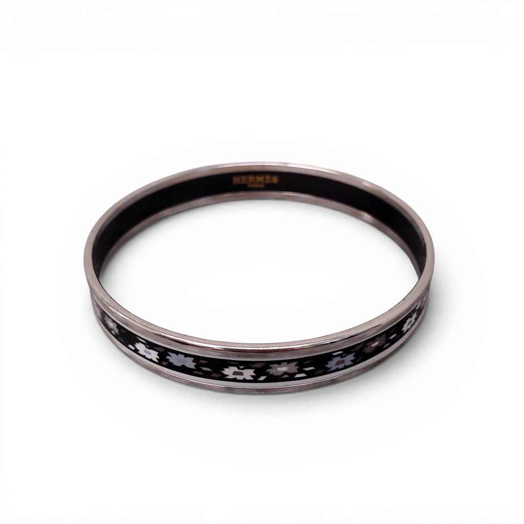 HERMÈS THIN GEOMETRIC FLORAL PATTERNED BANGLE - SIZE 70