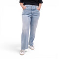 MOTHER LIGHT WASH ‘THE RAMBLER ZIP ANKLE FRAY’ JEANS - SIZE 31