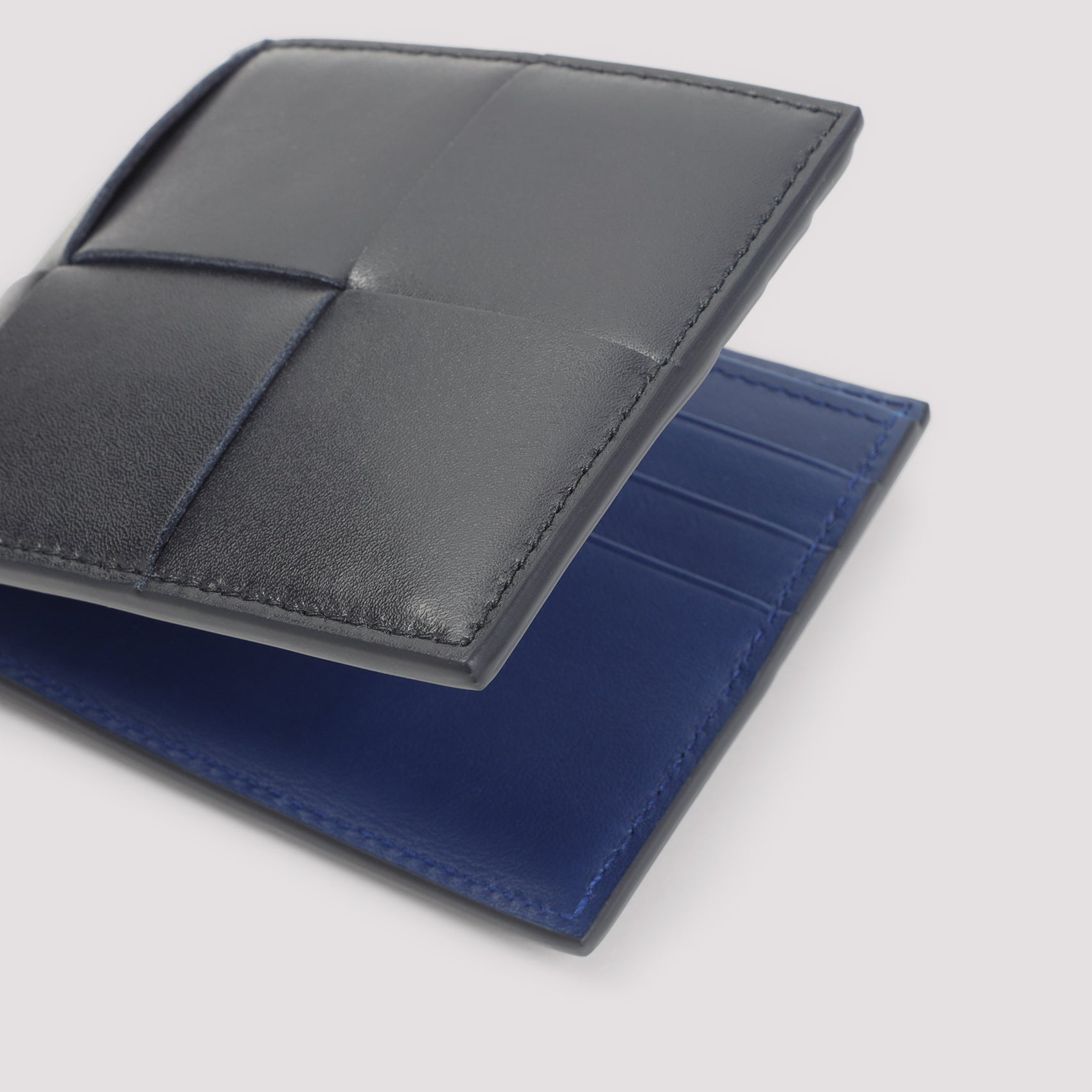 Bottega Veneta Cassette Bifold Calf Leather Wallet Unisex