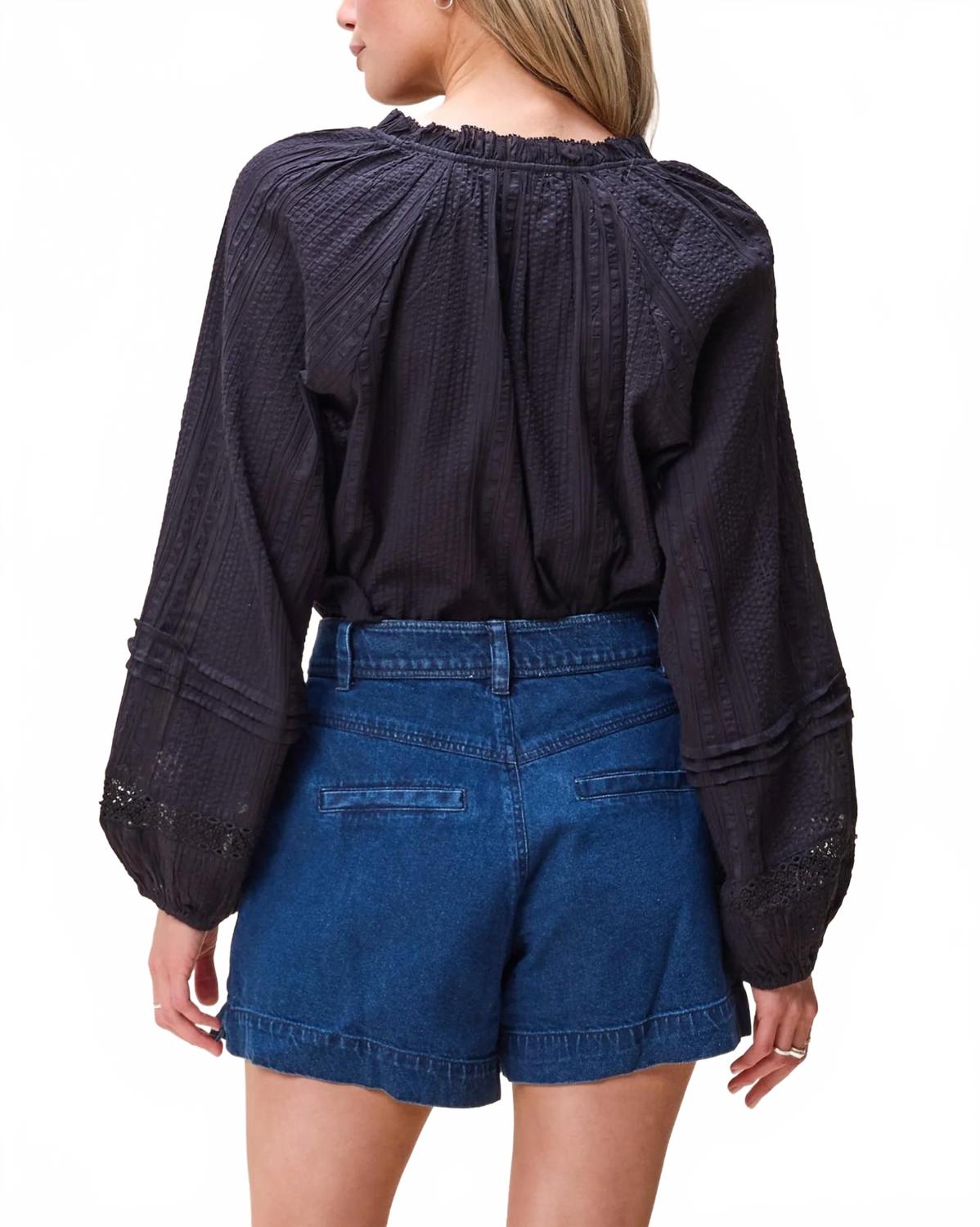 Alicia Long Sleeve Blouse In Black